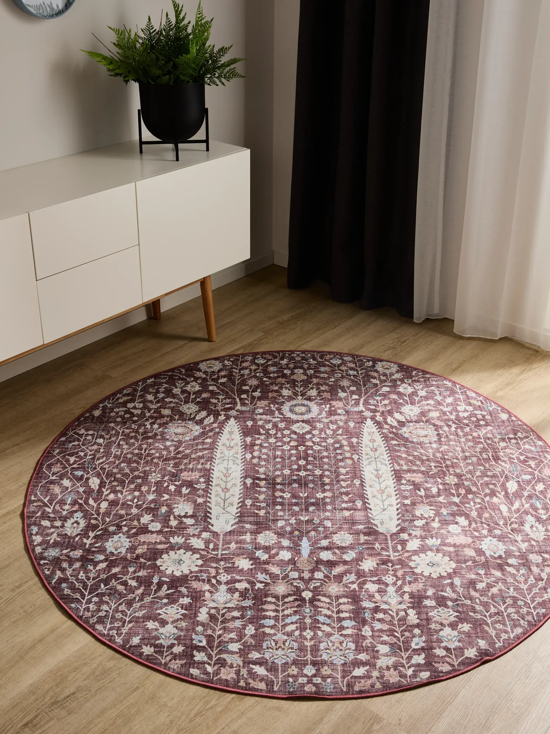 Rug made of 100% Polyester in Red with a 100% Polyester high pile by benuta Basic