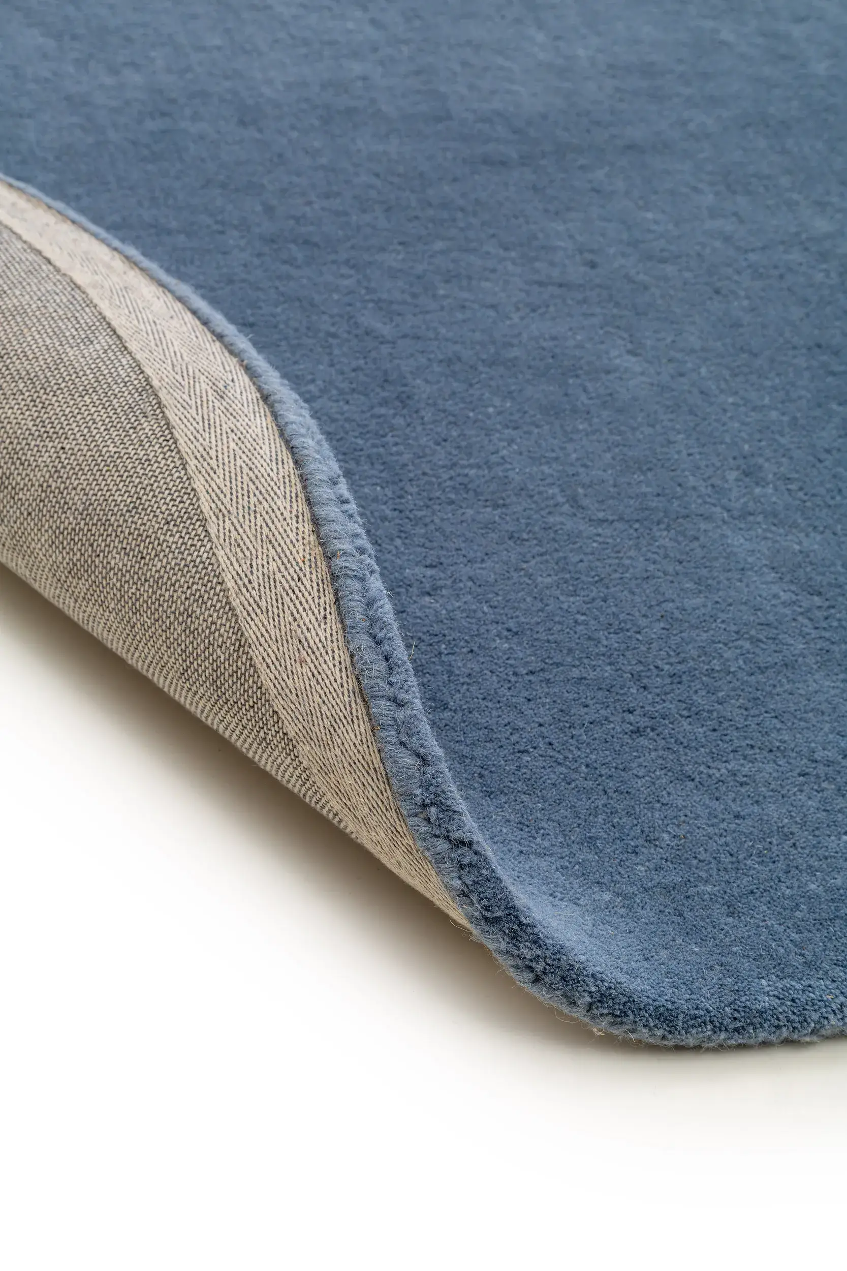 Teppich aus 100% Wolle in Blau mit 100% Wolle hohem Flor von benuta Nest
