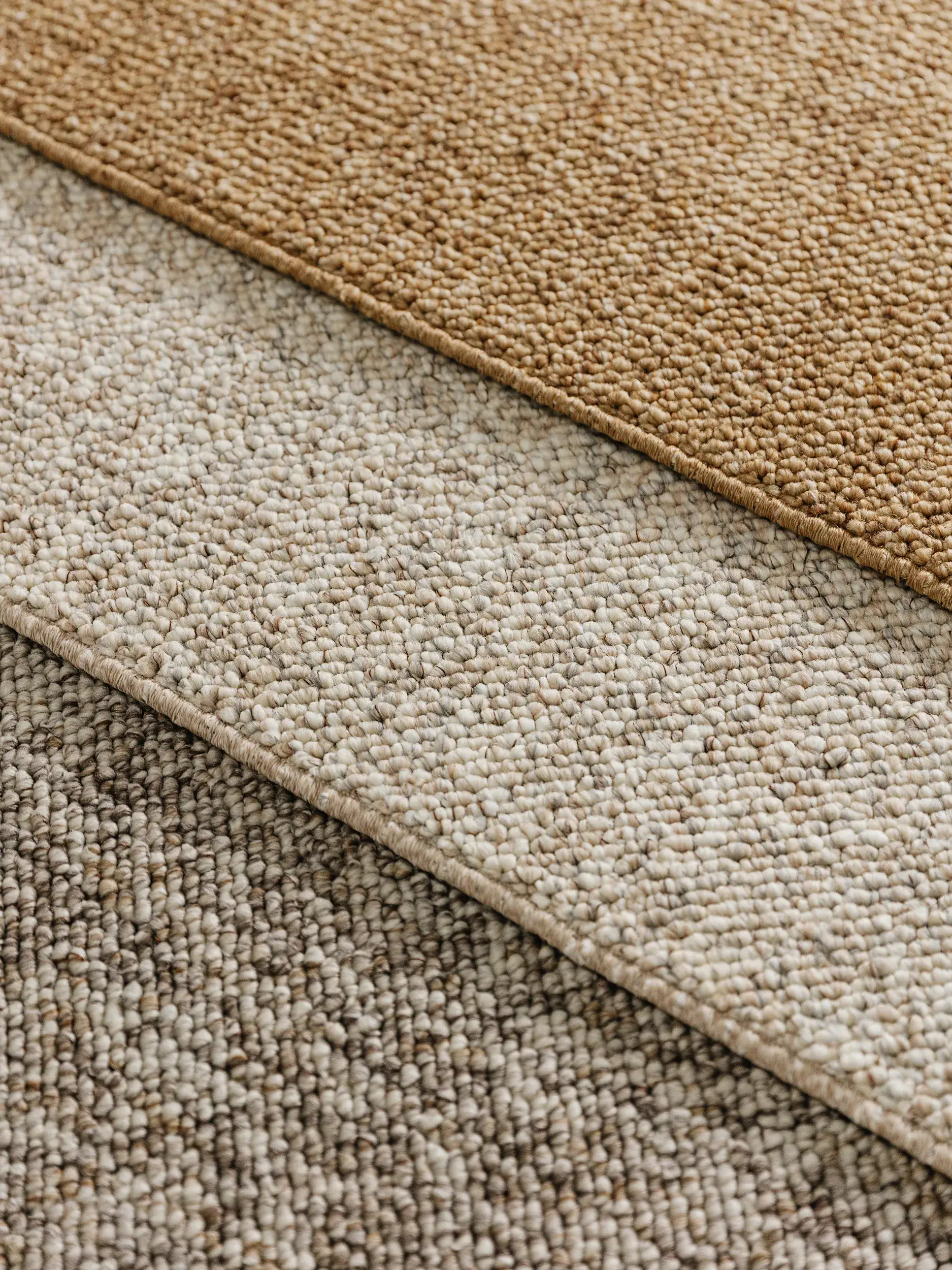 Teppich aus 100% Polypropylen in Taupe mit 100% Polypropylen hohem Flor von benuta Nest