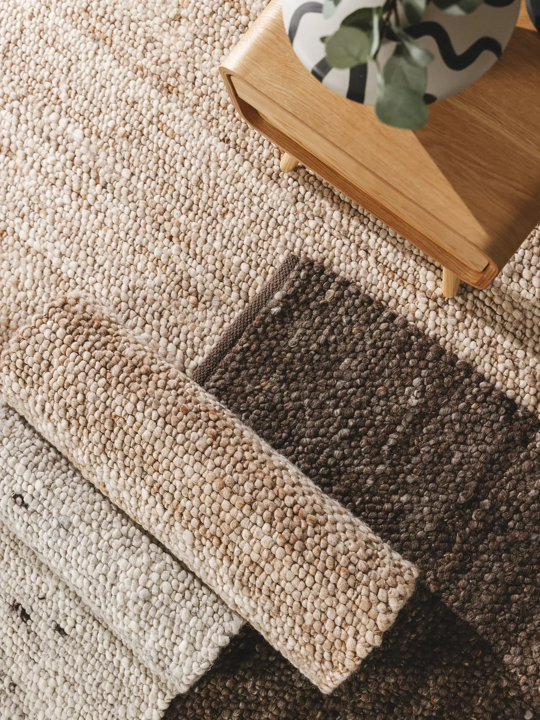 Teppich aus 70% Wolle, 30% Jute in Braun mit 70% Wolle, 30% Jute hohem Flor von benuta Pure