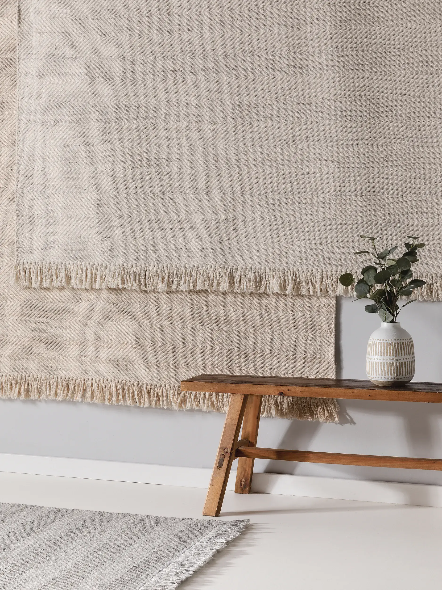 Rug made of 60% Wolle, 20% Baumwolle, 20% Polyester in Beige with a 60% Wolle, 20% Baumwolle, 20% Polyester high pile by benuta Pure