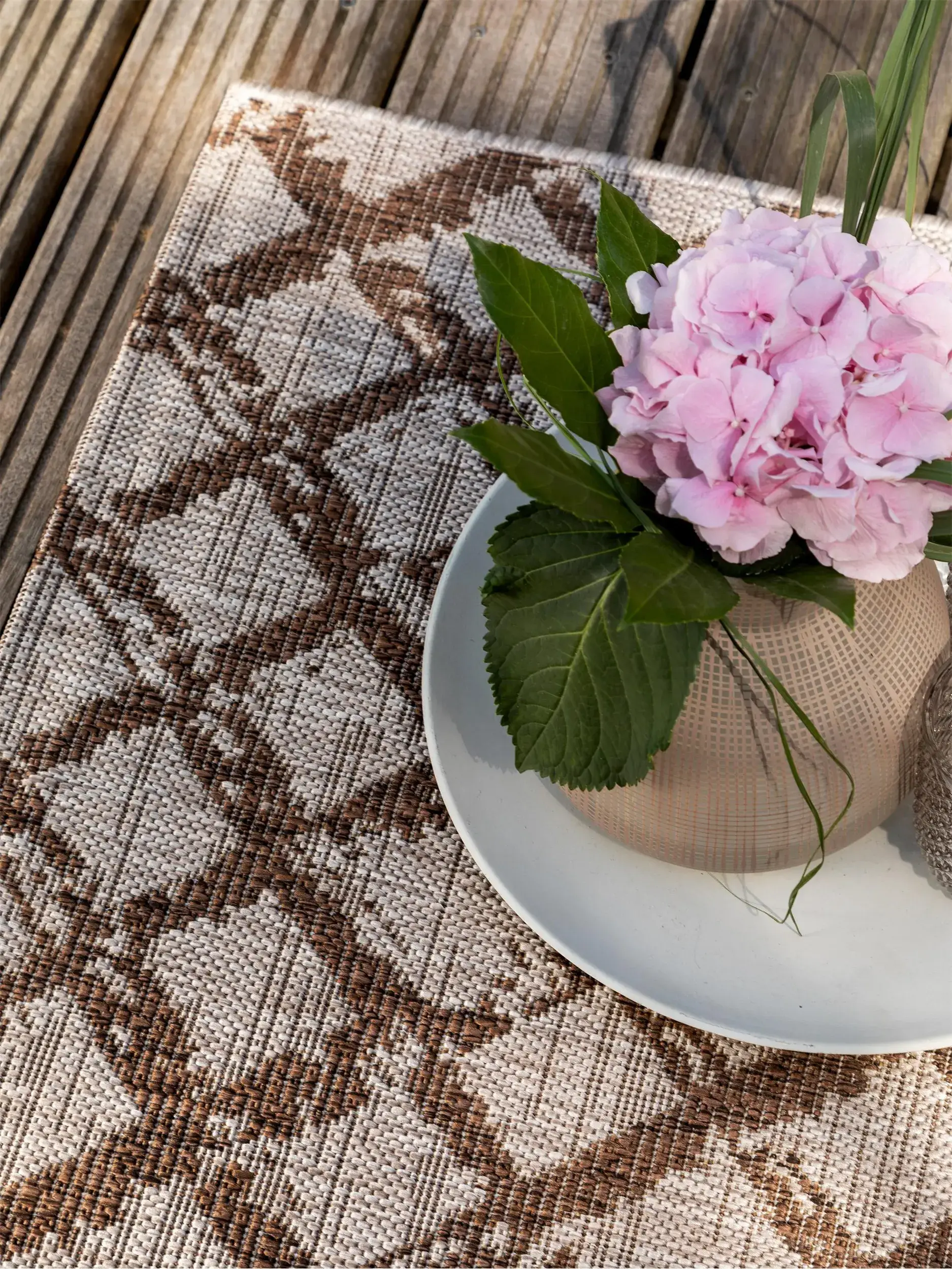Teppich aus 100% Polypropylen in Braun mit 100% Polypropylen hohem Flor von benuta