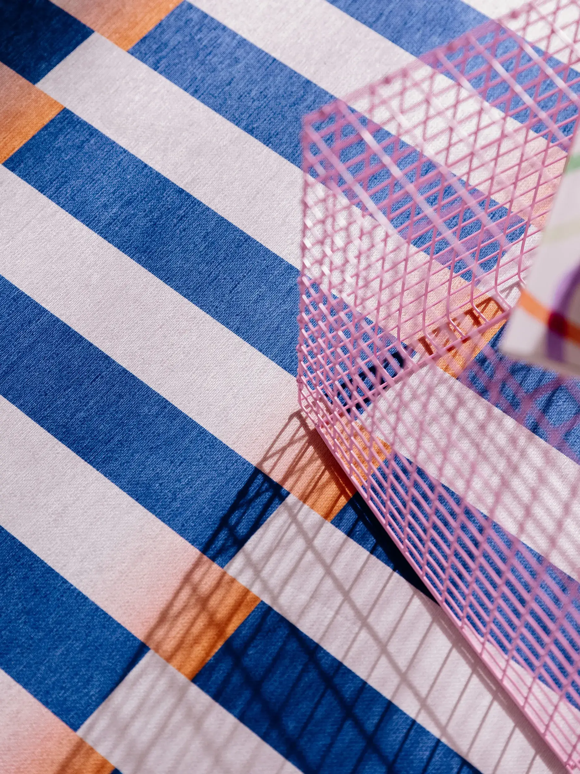 Matta av 100% Polyester i Blå med 100% Polyester hög lugg från benuta POP