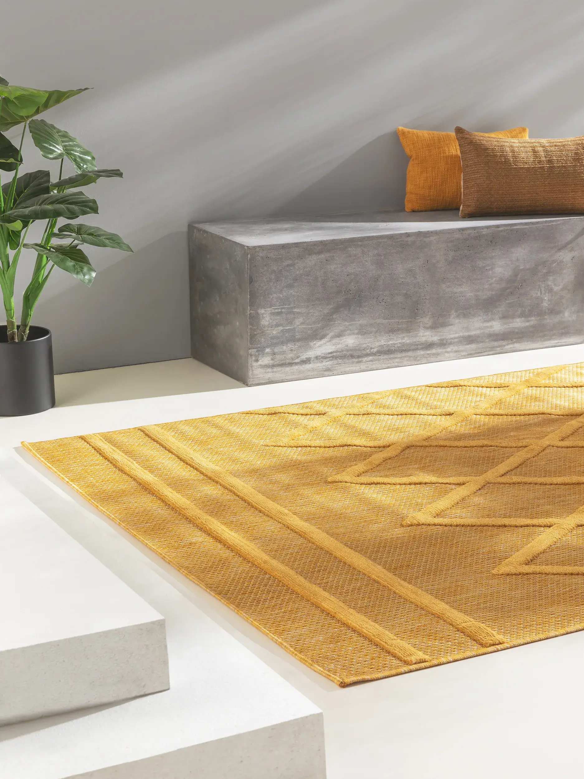 Rug made of 100% Polypropylen in Gelb with a 100% Polypropylen high pile by benuta Nest