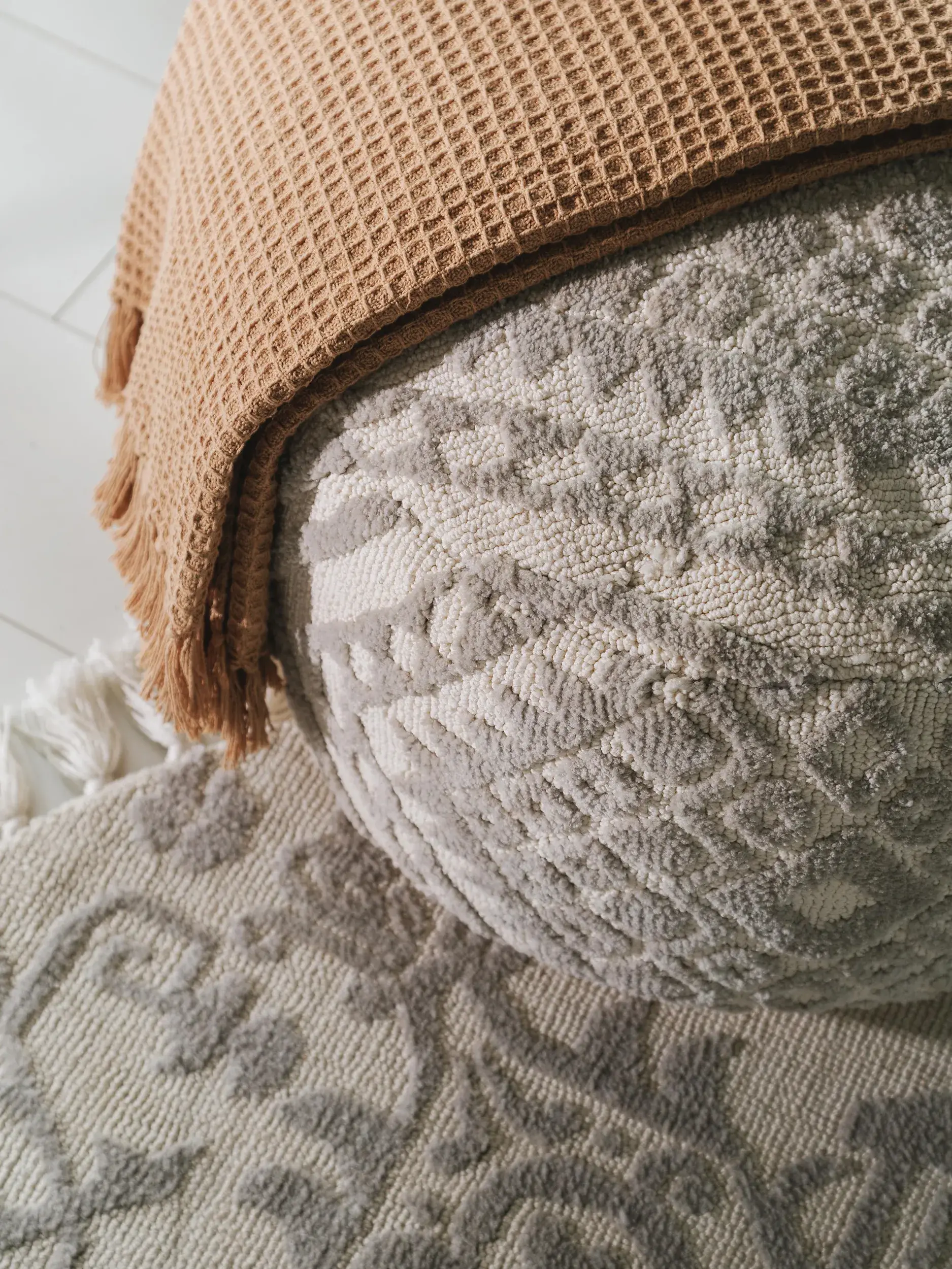 Pouf Elias Grigio in Orientale-ontwerp van 100% Poliestere (Microfibra) door benuta nest