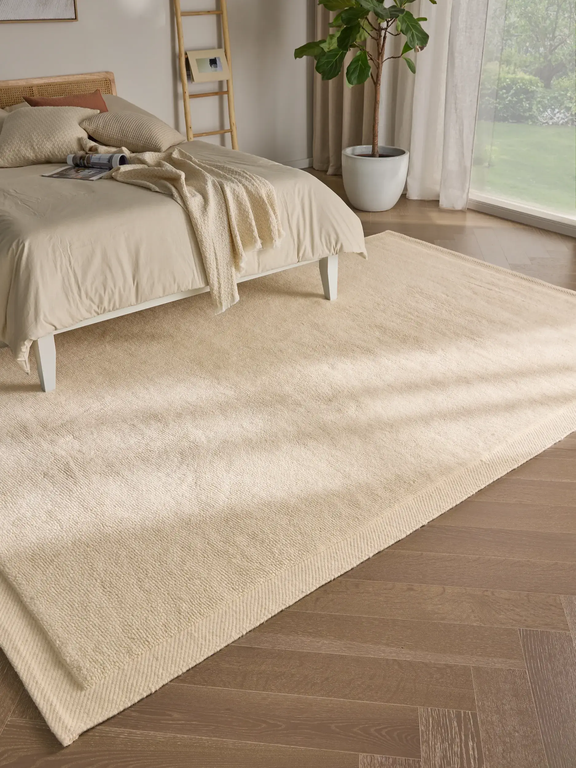 Matta Franco av 50% Ull, 50% Ull (från Nya Zeeland) i Beige från benuta pure