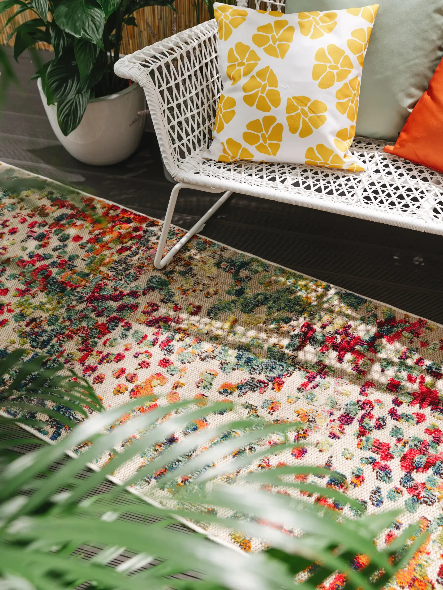 Rug made of 100% Polypropylen in Multicolour with a 100% Polypropylen high pile by benuta Nest