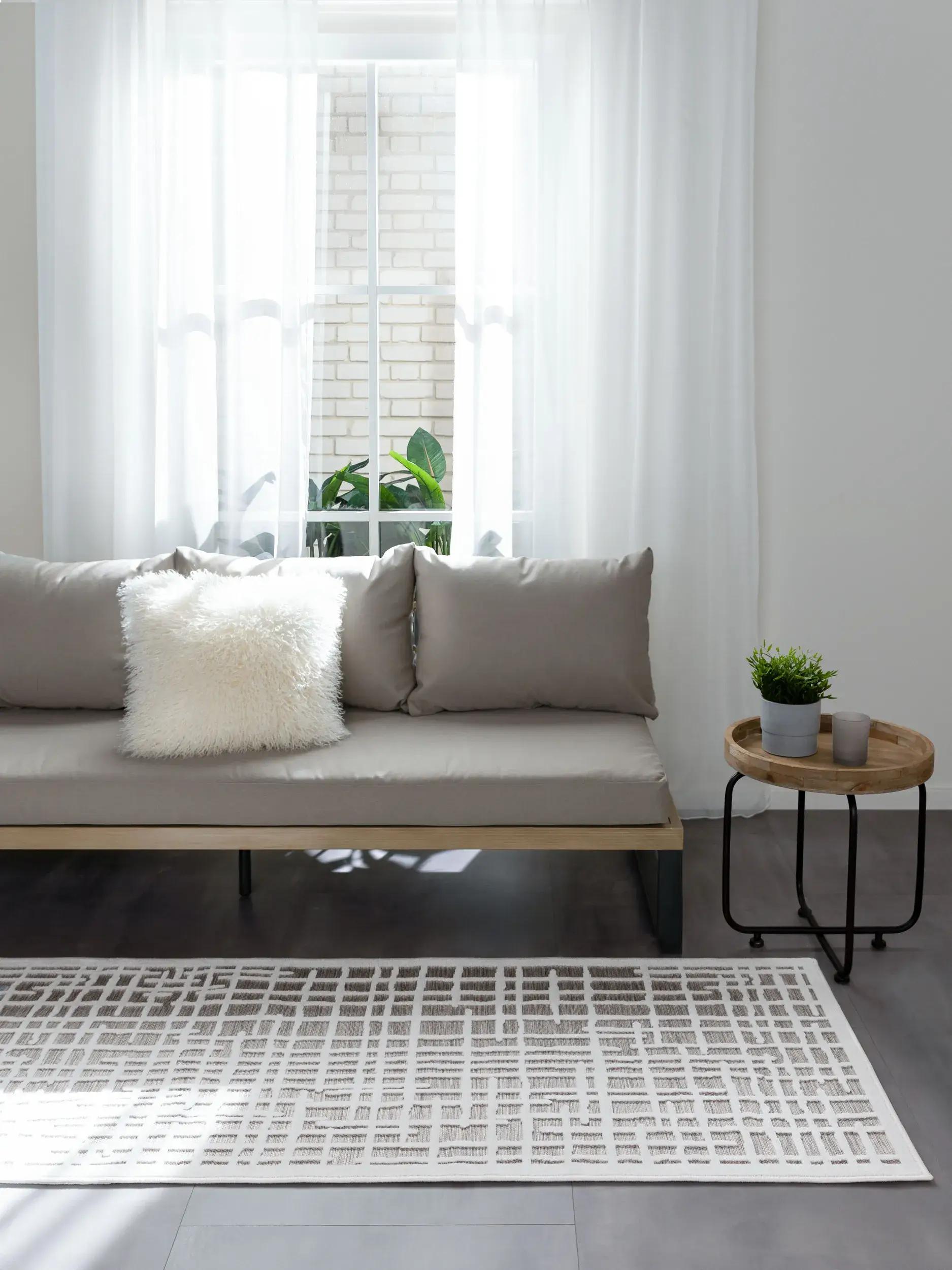 Rug made of 100% Polypropylen in Beige with a 100% Polypropylen high pile by benuta Basic