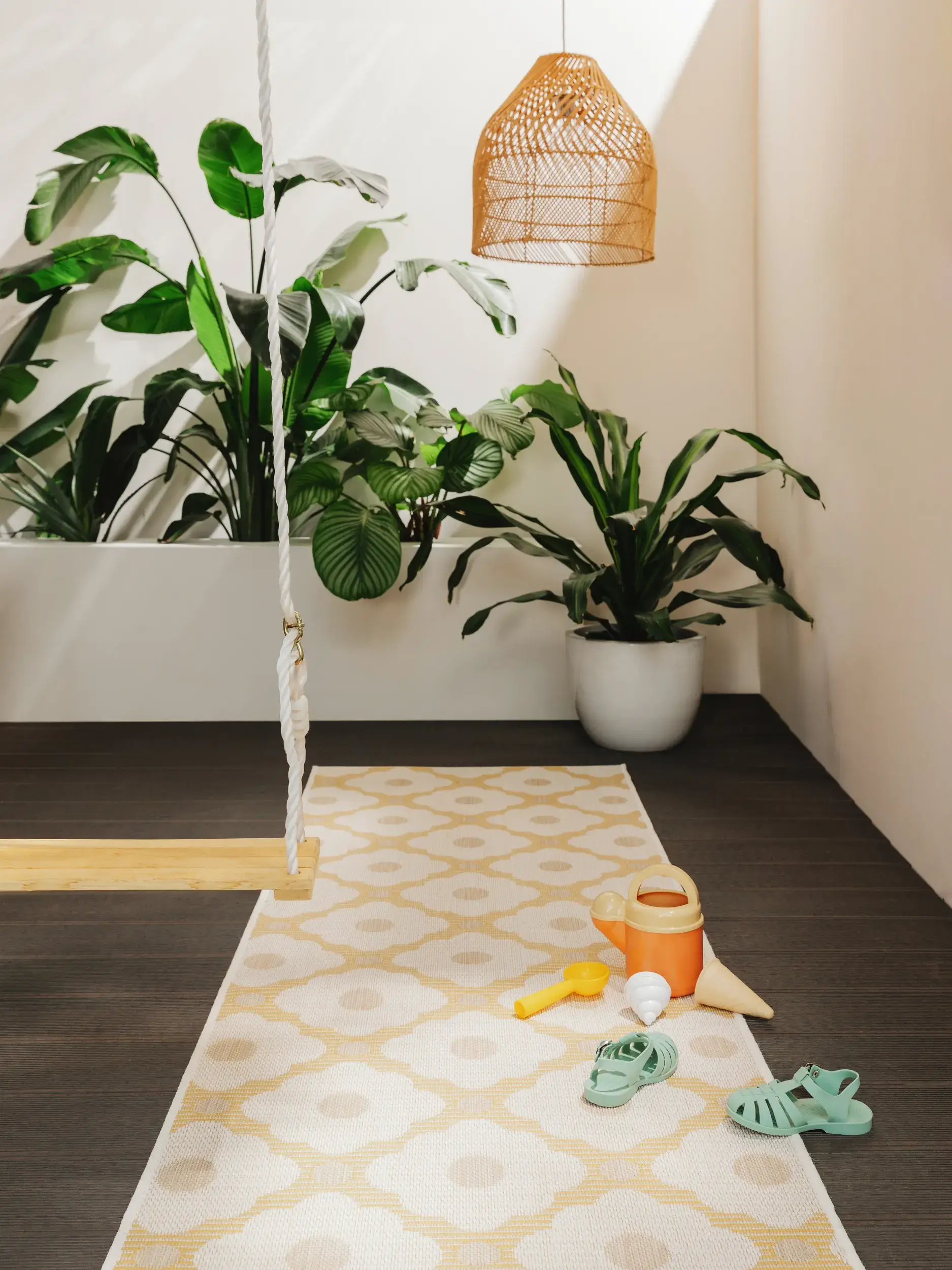 Teppich aus 100% Polyester (recyceltes PET) in Gelb mit 100% Polyester (recyceltes PET) hohem Flor von benuta Nest