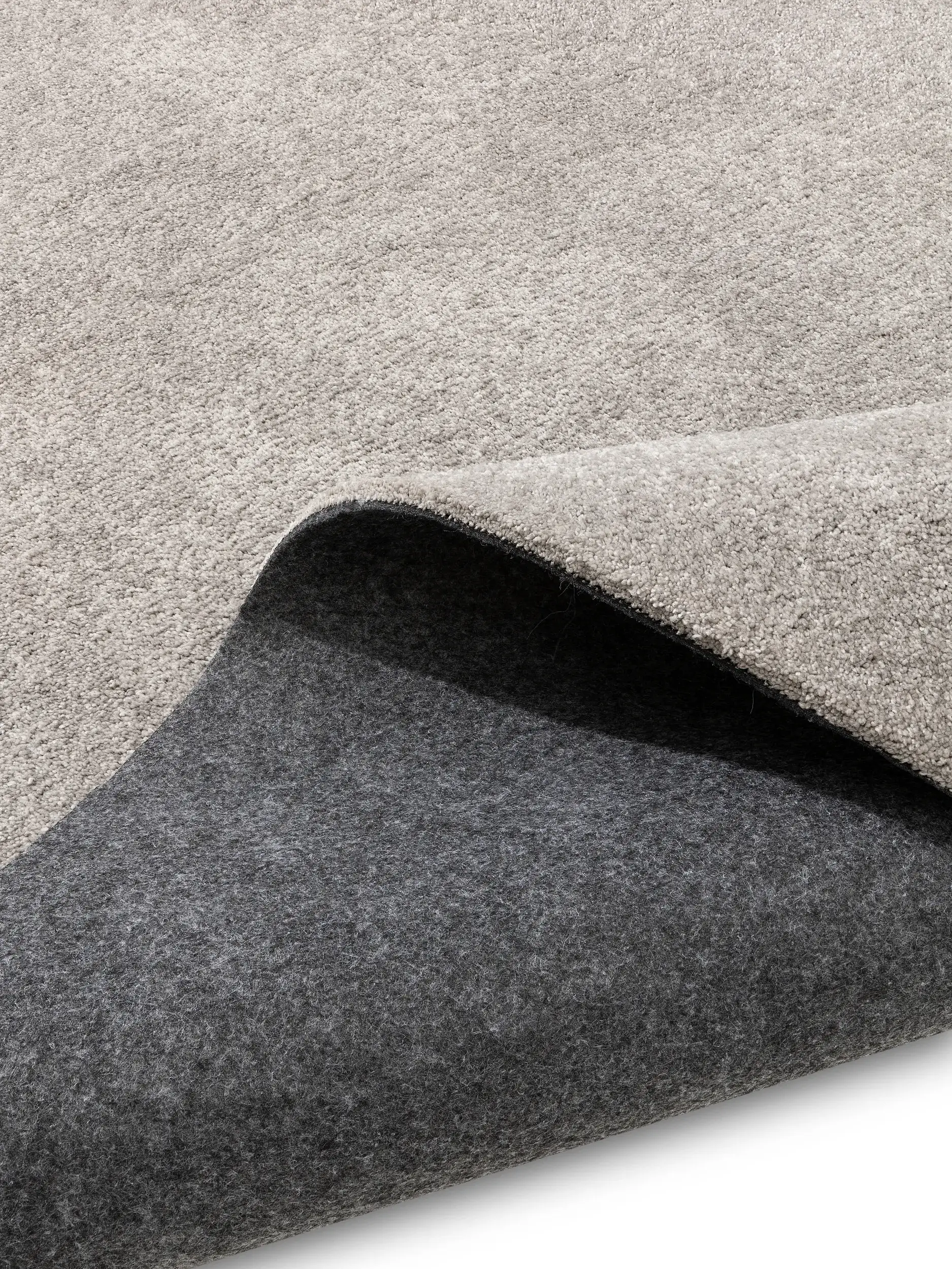 Teppe av 100% Polyester (30% recycelt) i Grau med 100% Polyester (30% recycelt) høy lugg fra benuta Nest