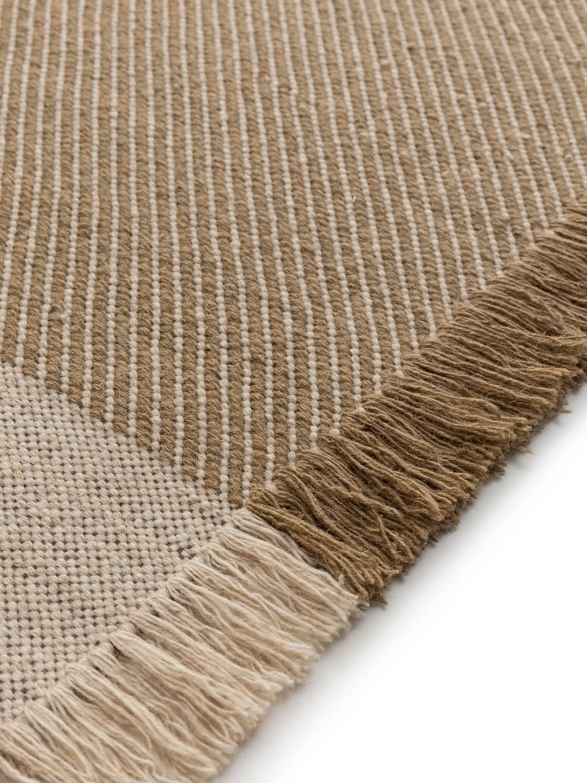 Rug Harper made of 70% Wool, 30% Cotton in Beige by benuta Pure