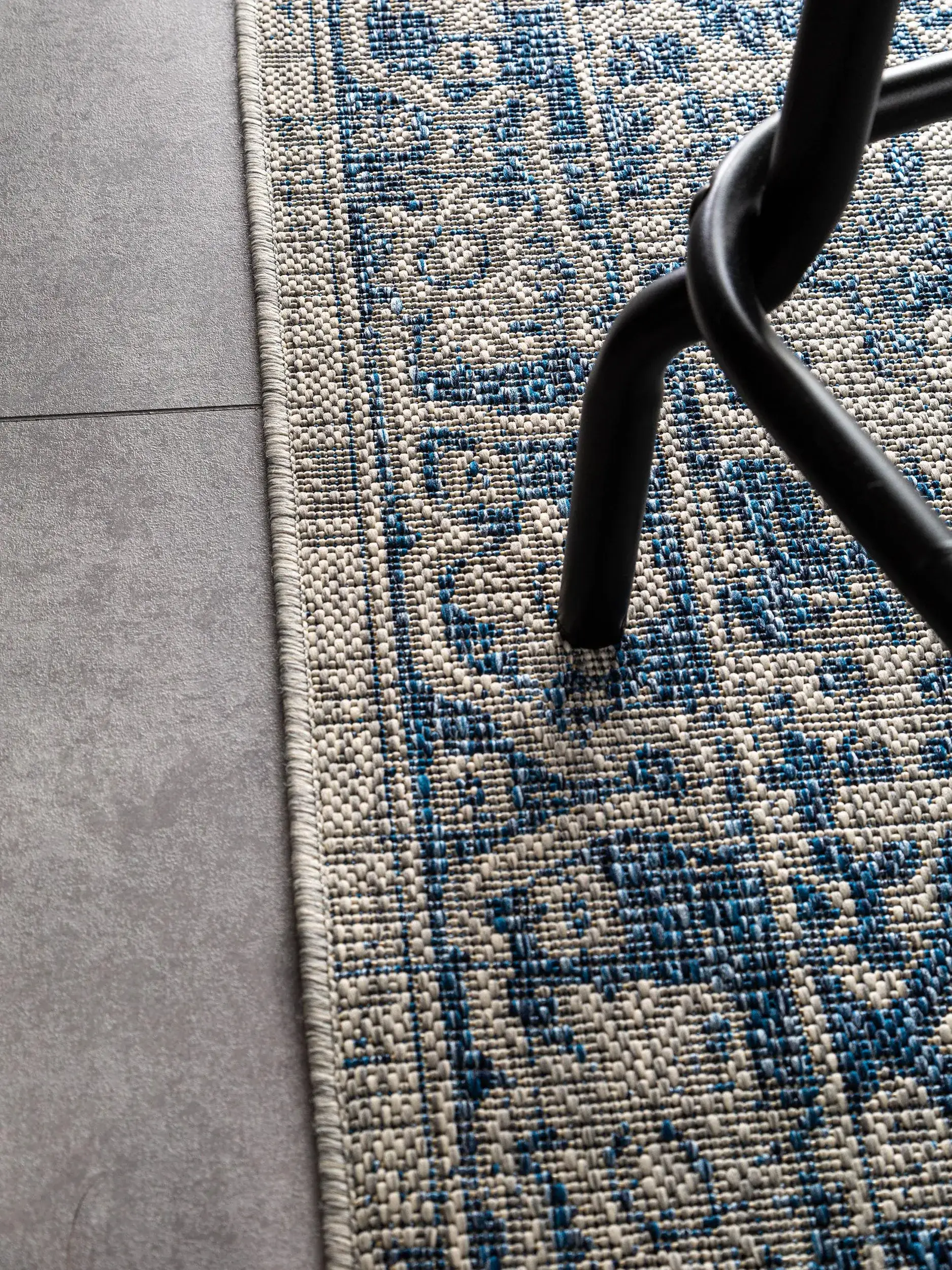 Teppich aus 100% Polypropylen in Blau mit 100% Polypropylen hohem Flor von benuta