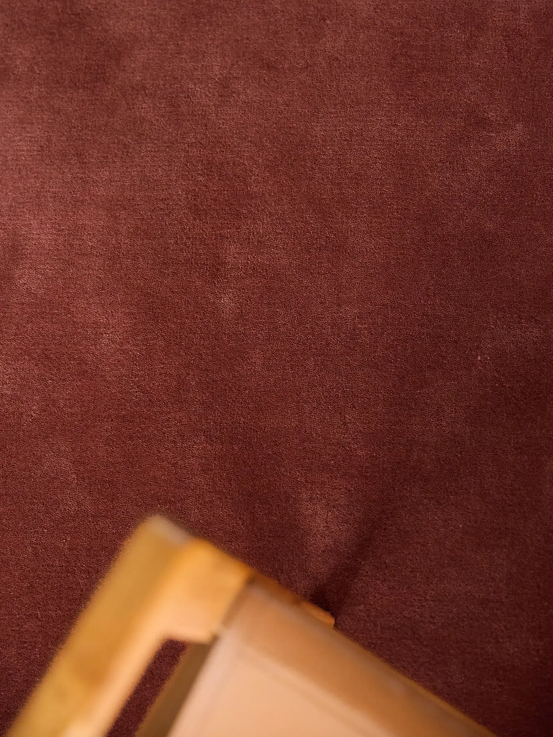 Teppich Mono aus 100% Wolle (aus Neuseeland) in Rot von benuta Finest