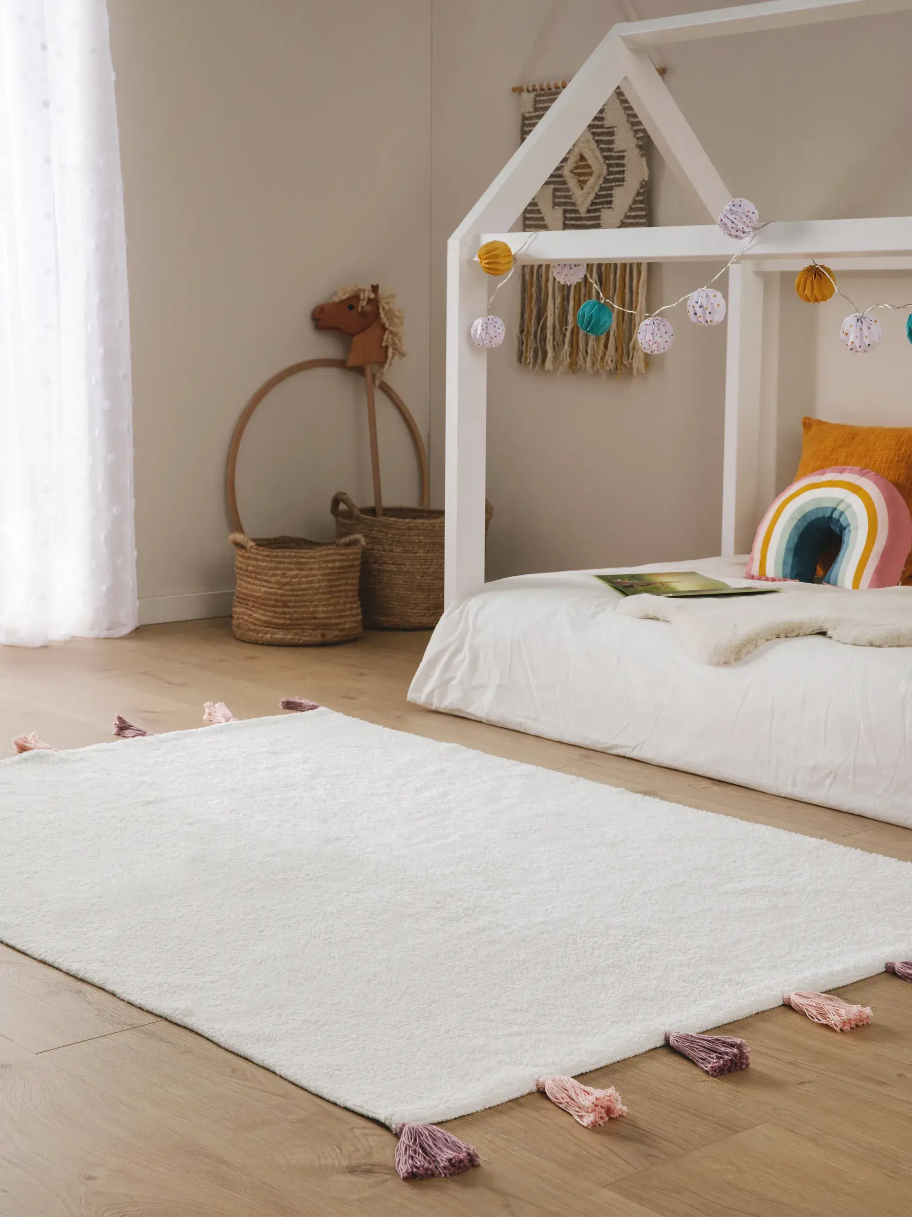 Rug made of 100% Baumwolle in Weiß with a 100% Baumwolle high pile by Lytte