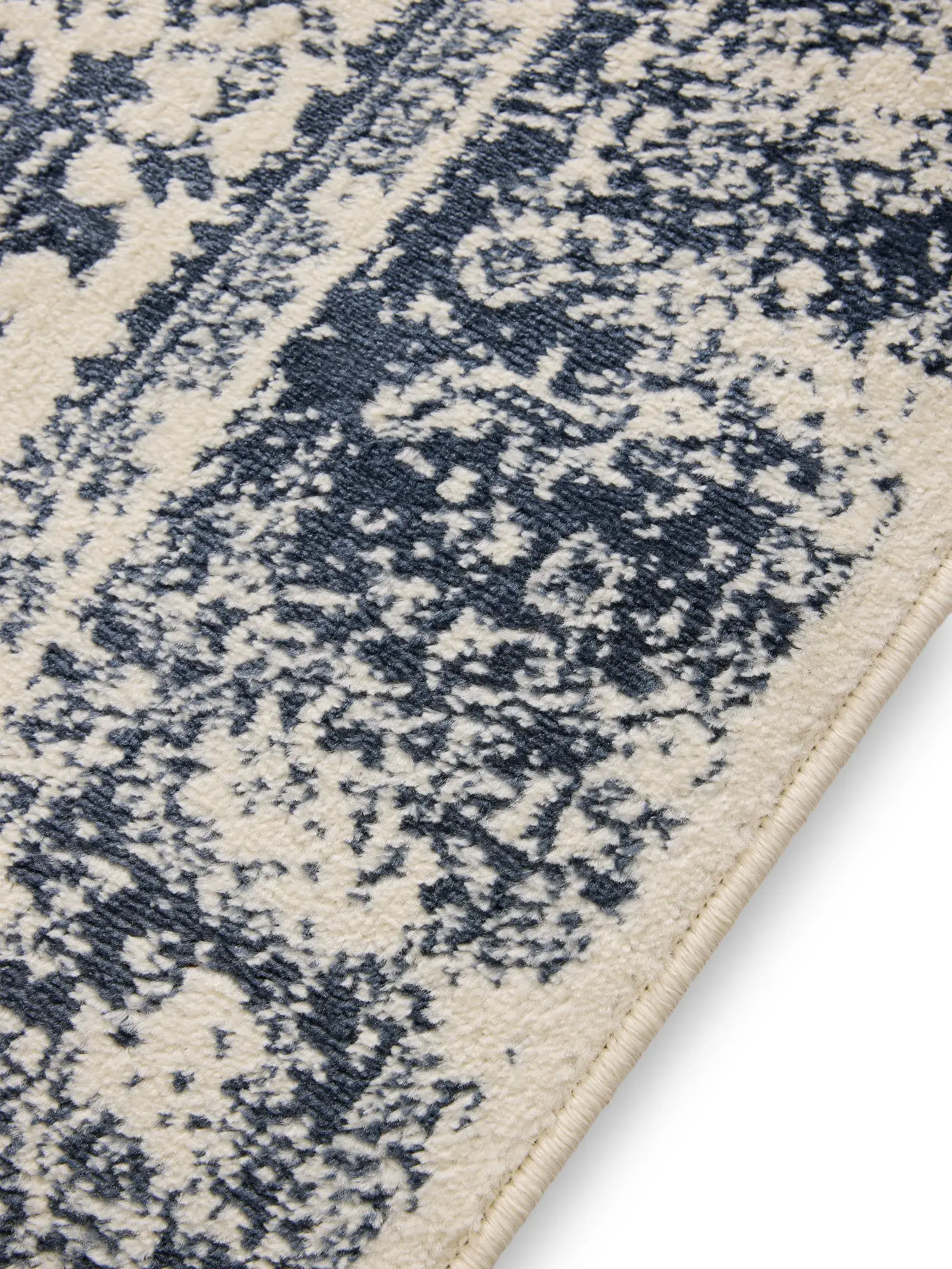 Rug made of 100% Polypropylen in Beige with a 100% Polypropylen high pile by benuta Basic
