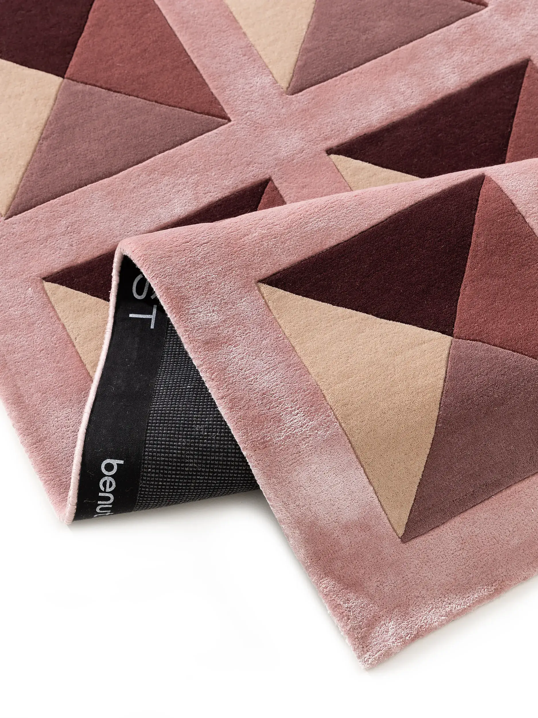 Teppich aus 60% Wolle, 40% Lyocell (Tencel™) in Rosa mit 60% Wolle, 40% Lyocell (Tencel™) hohem Flor von benuta Finest