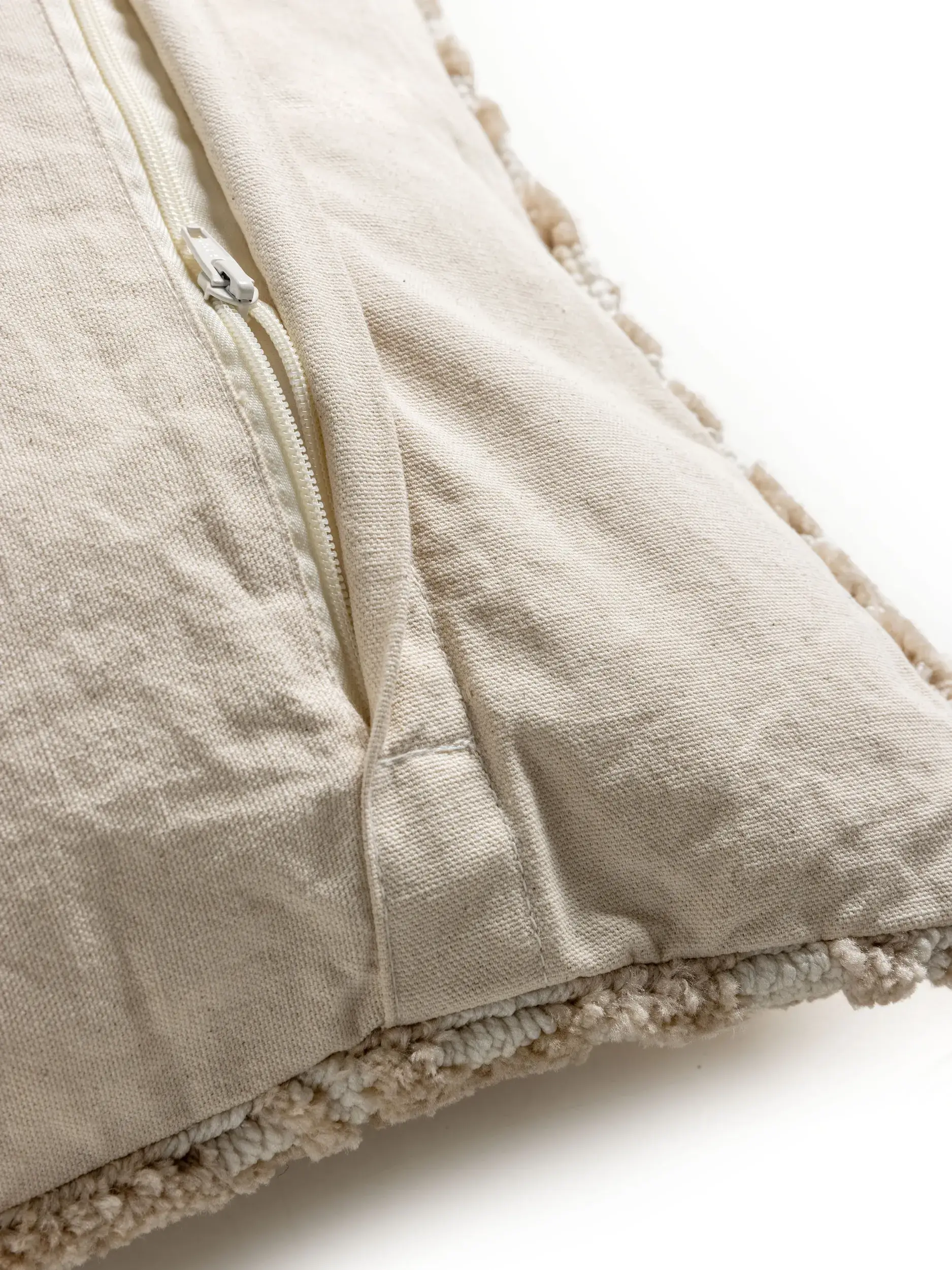 Kissenbezug Elias Beige im Design MitFransen aus 60% Polyester, 40% Baumwolle von benuta Nest