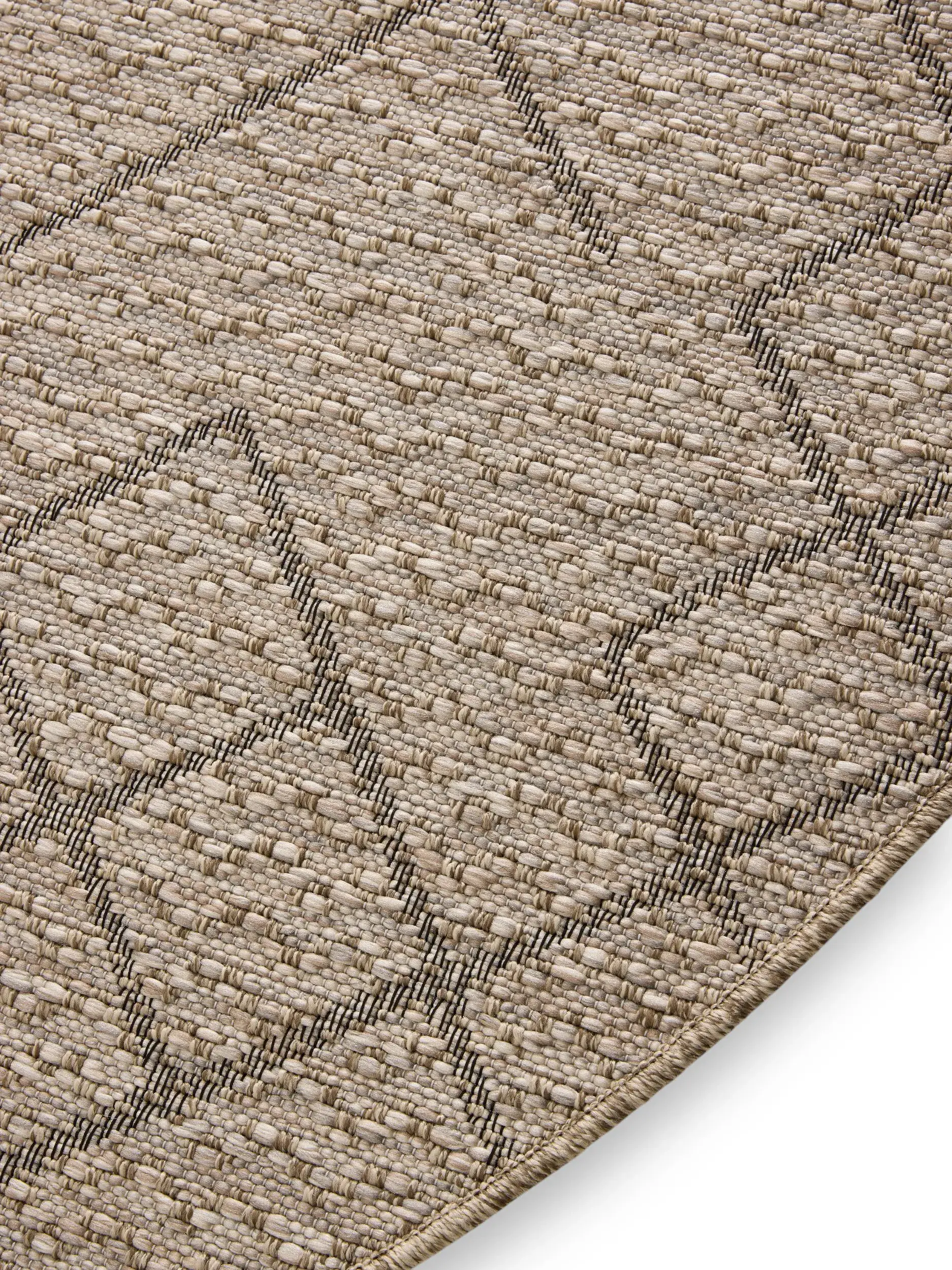 Rug made of 100% Polypropylen in Beige with a 100% Polypropylen high pile by benuta Nest