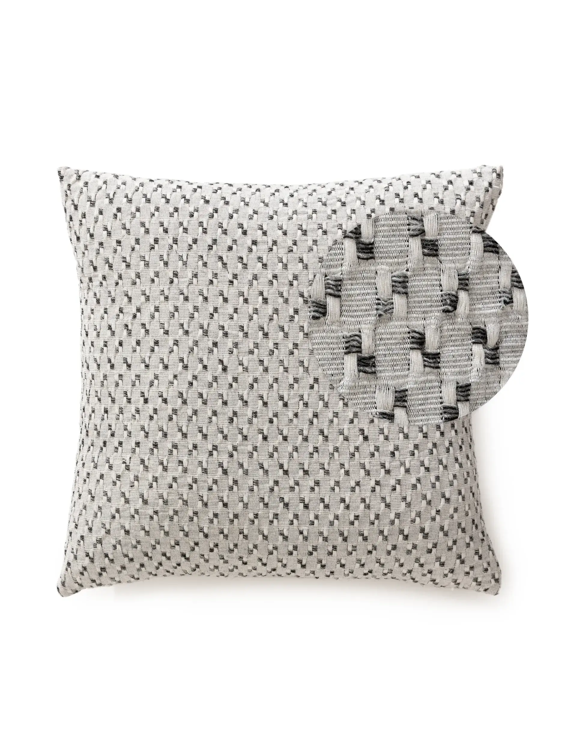 Kissenbezug Vanida Grau in Abstrakt design made of 50% Wool, 50% Cotton by benuta Pure