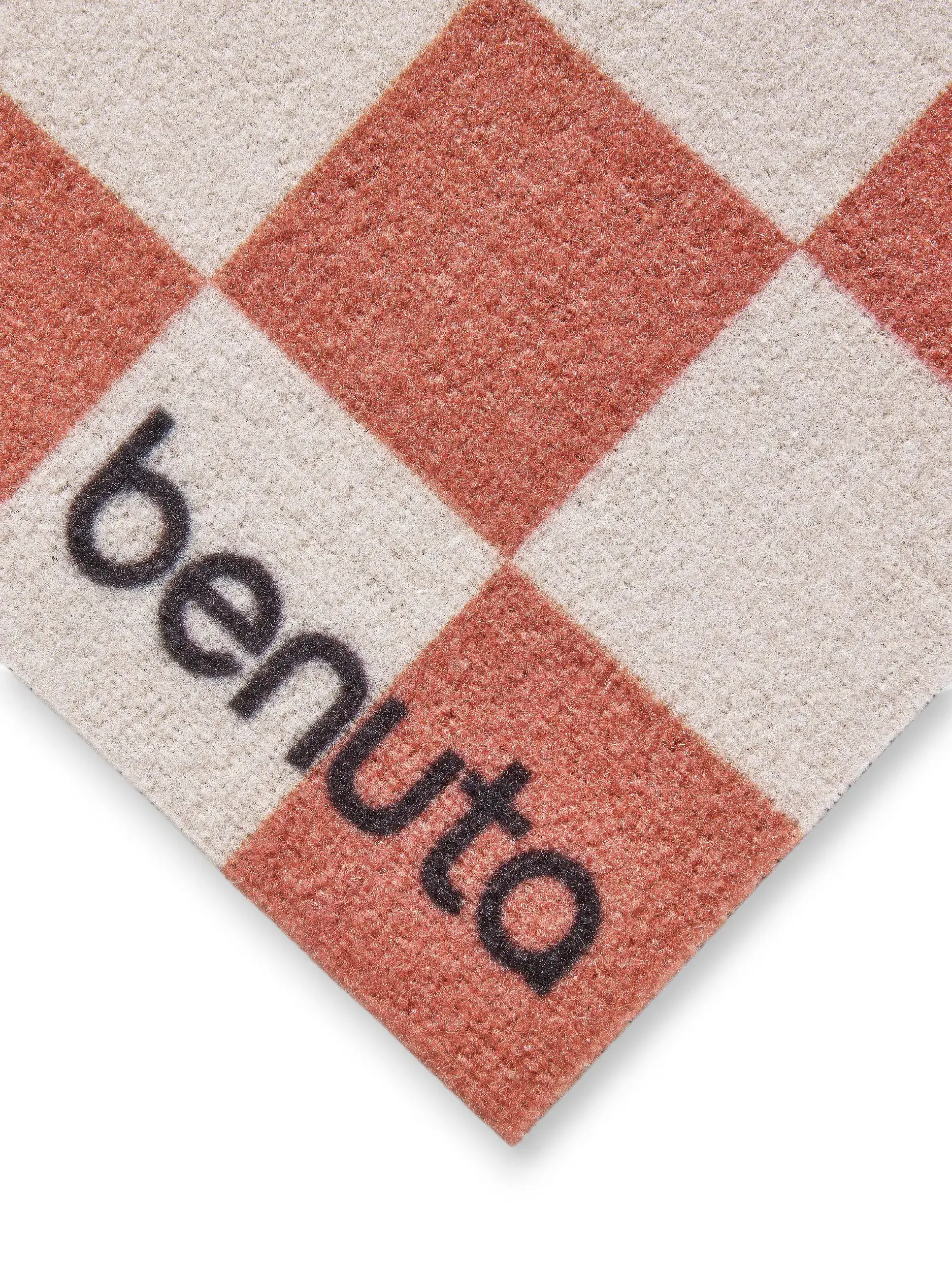 Wycieraczka Checker Terracotta im Design Geometryczny aus 100% Poliester (PET recyklingowany) von benuta