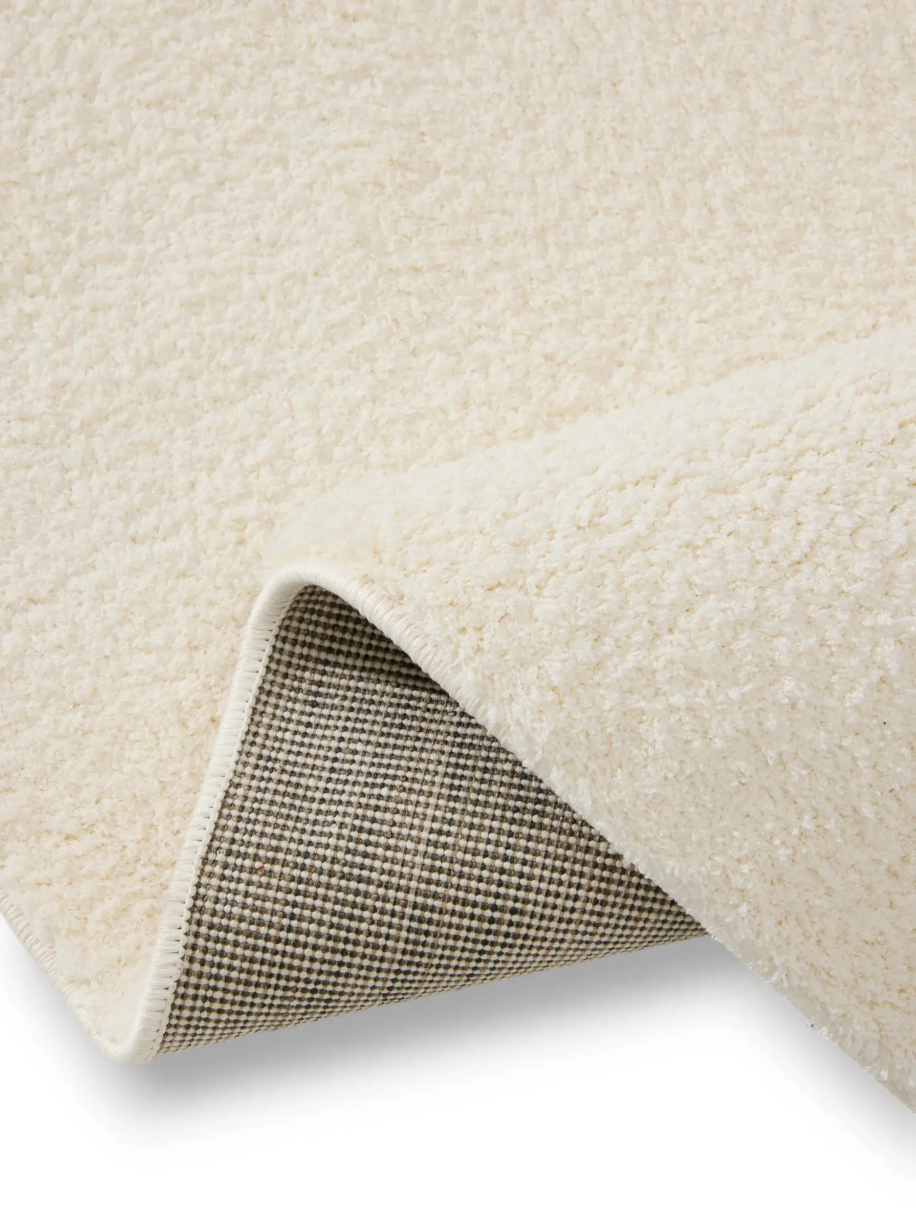 Teppich aus 100% Polyester (Microfiber) in Weiß mit 100% Polyester (Microfiber) hohem Flor von benuta Nest