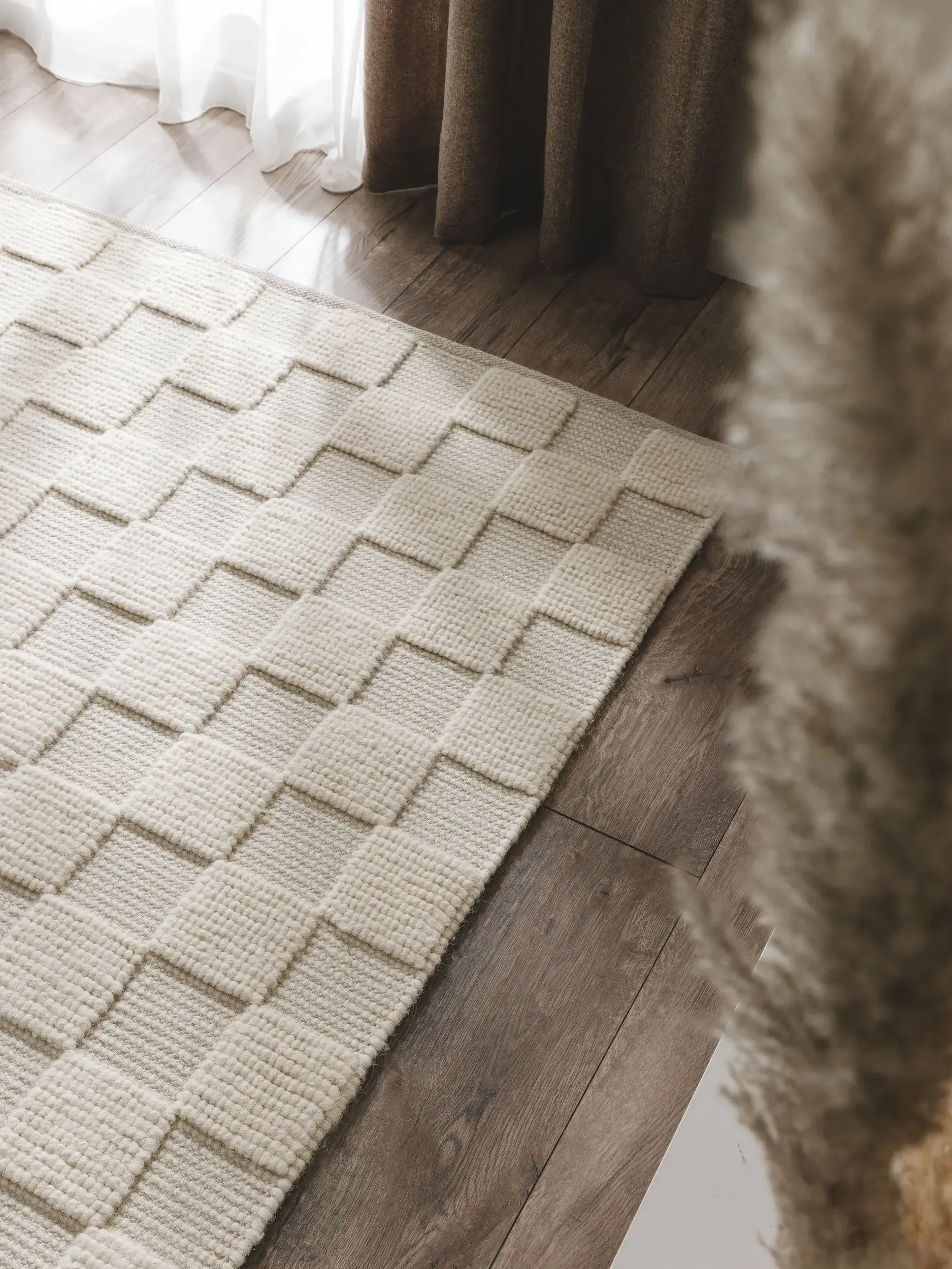 Alfombra de 60% Lana, 40% Algodón en Beige con un pelo de {{Placeholder_Pile Height}} de altura de benuta pure