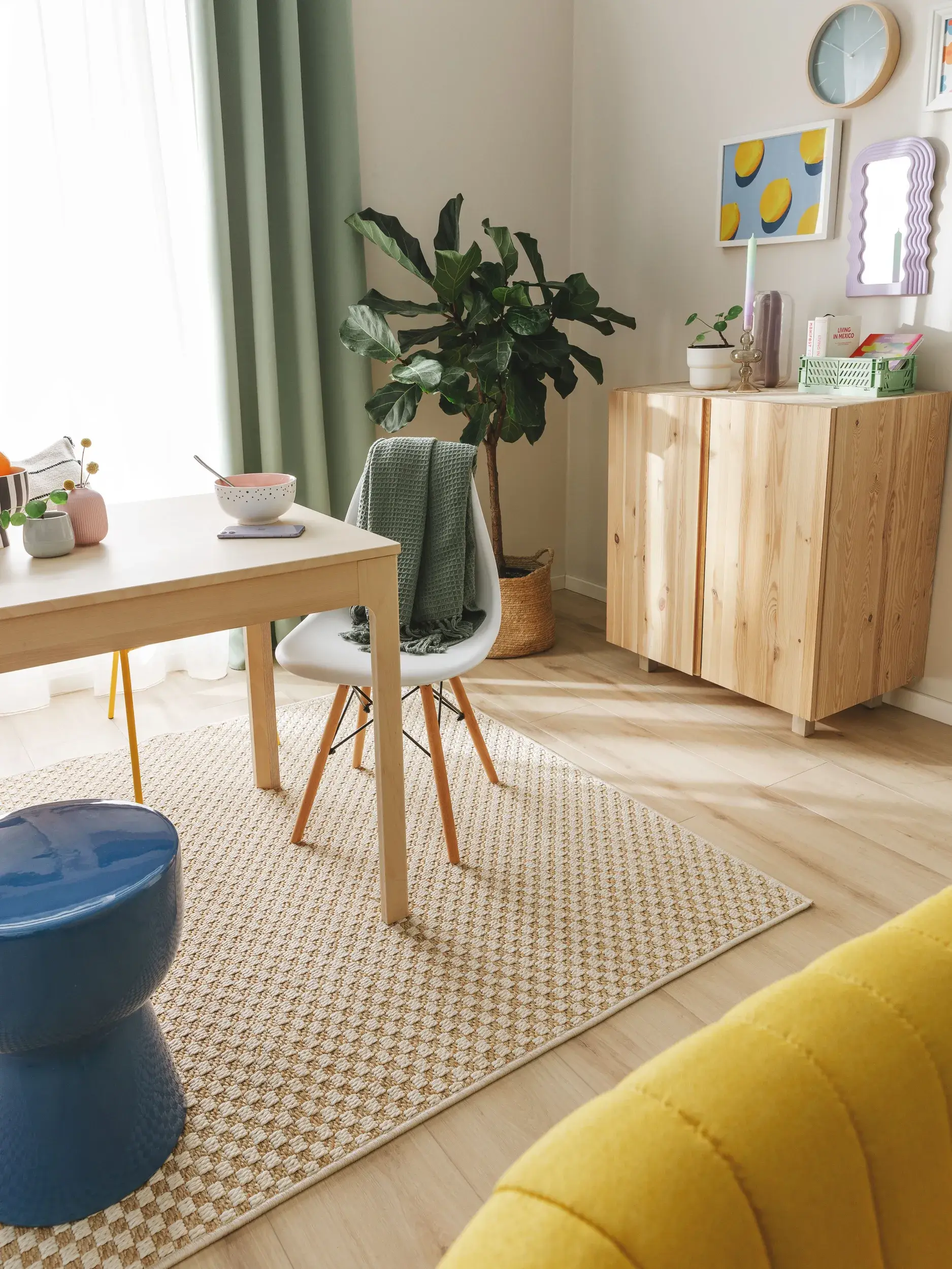 Teppich aus 100% Polypropylen in Beige mit 100% Polypropylen hohem Flor von benuta Pop