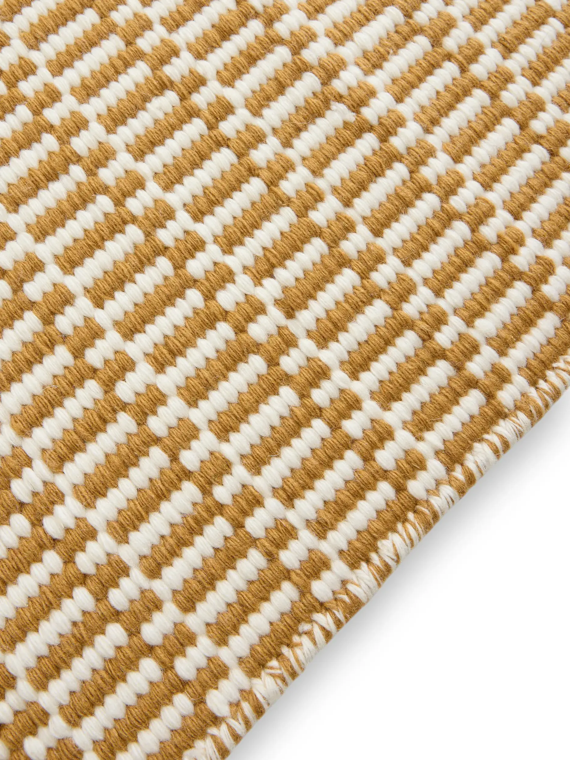 Teppich aus 100% Wolle (aus Neuseeland) in Braun mit 100% Wolle (aus Neuseeland) hohem Flor von benuta Pure