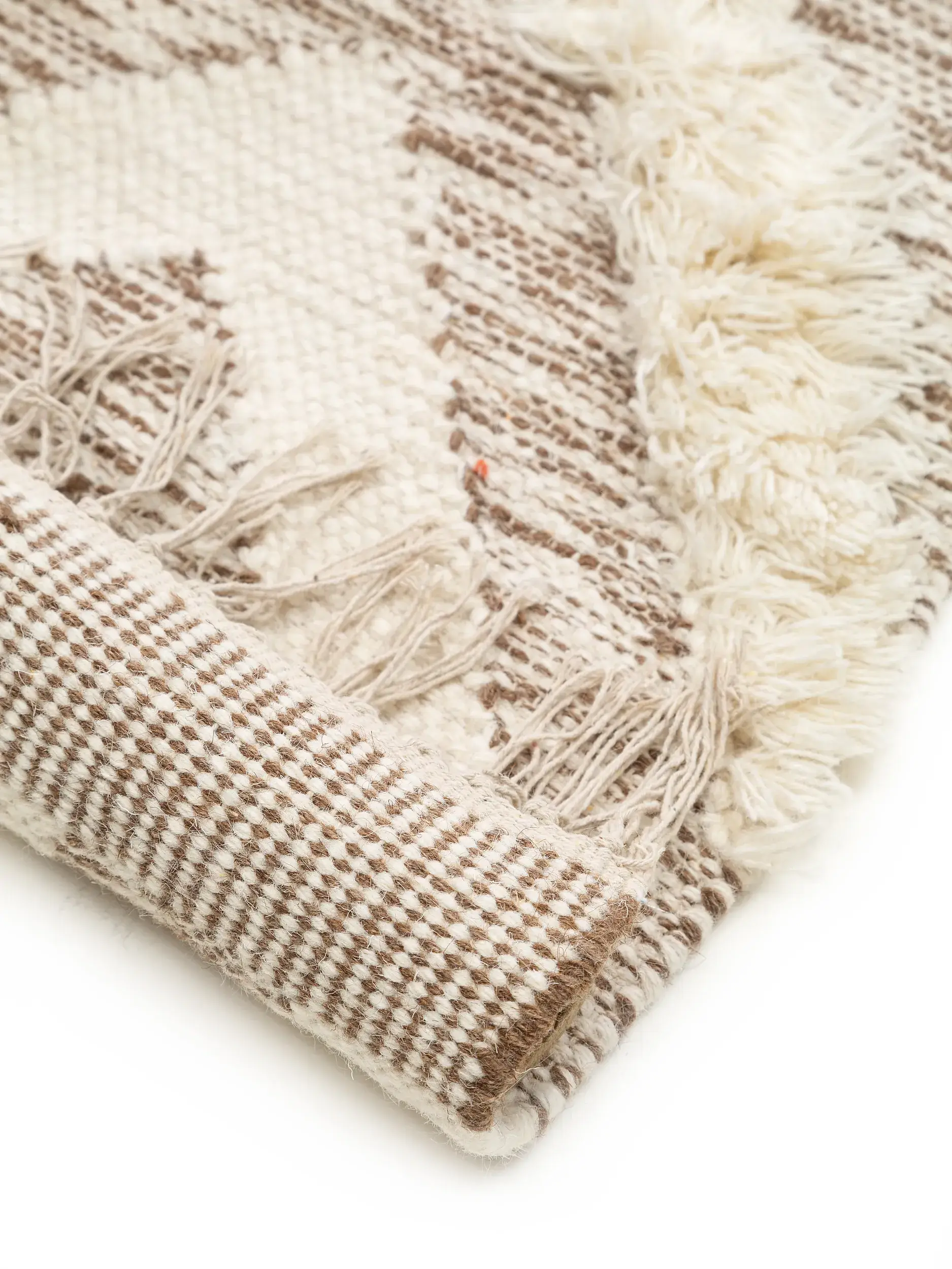Teppich Mysa aus 80% Wolle, 20% Baumwolle in Beige von Lytte