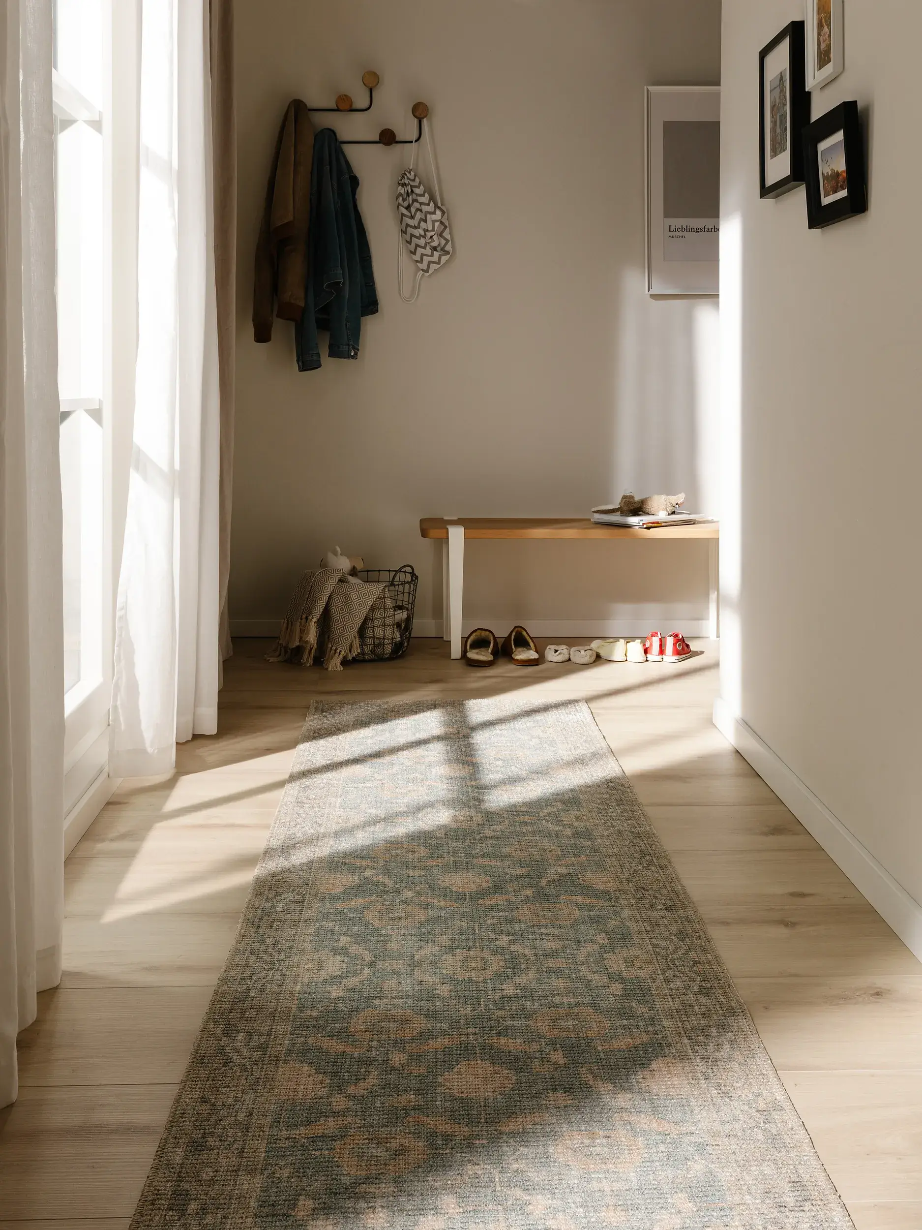 Rug made of 50% Polyester, 50% Polycotton in Blue with a 50% Polyester, 50% Polycotton high pile by benuta Nest
