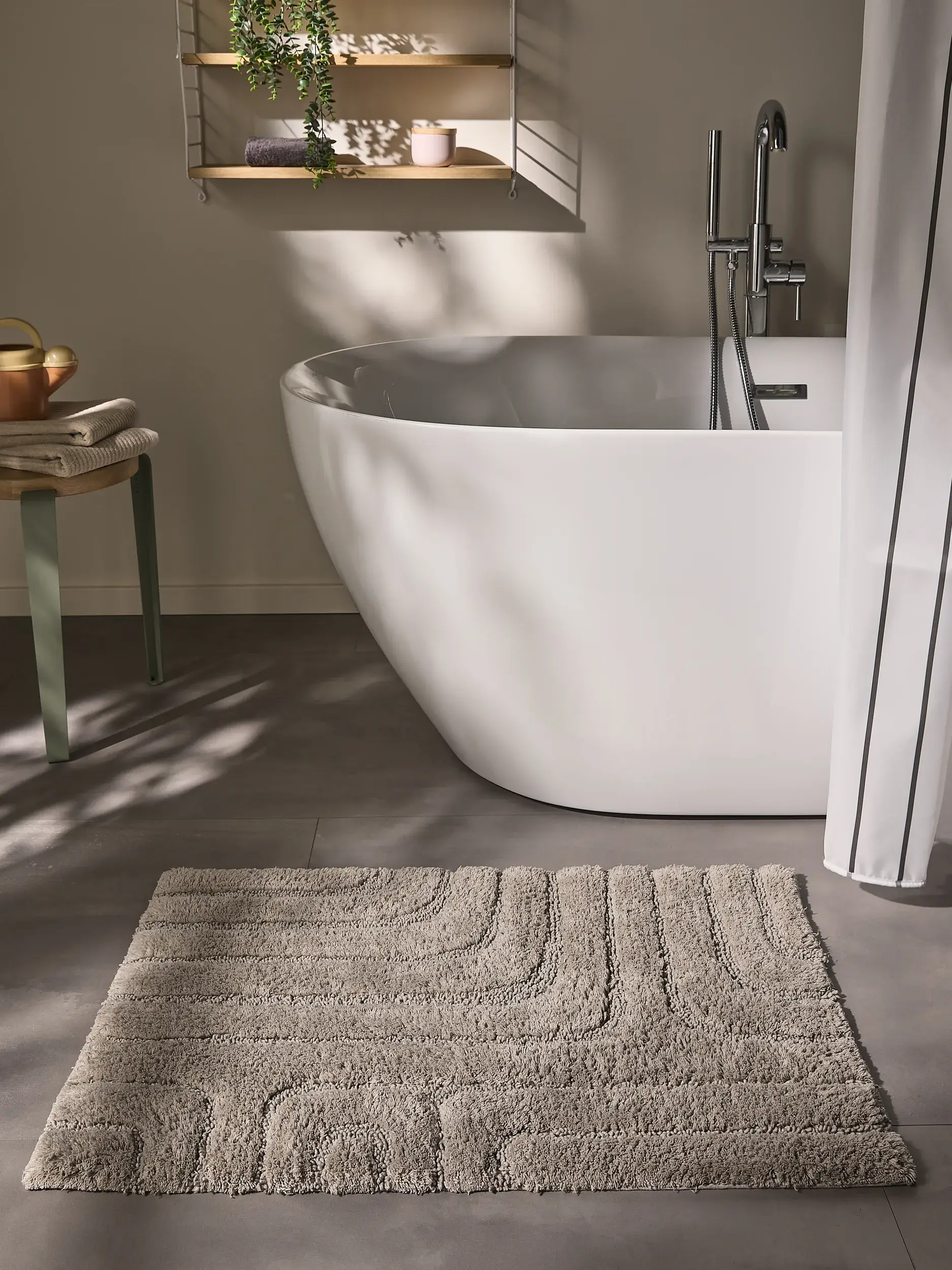 Badematte Dan Taupe com design Geometrisch em 100% Baumwolle da benuta Nest