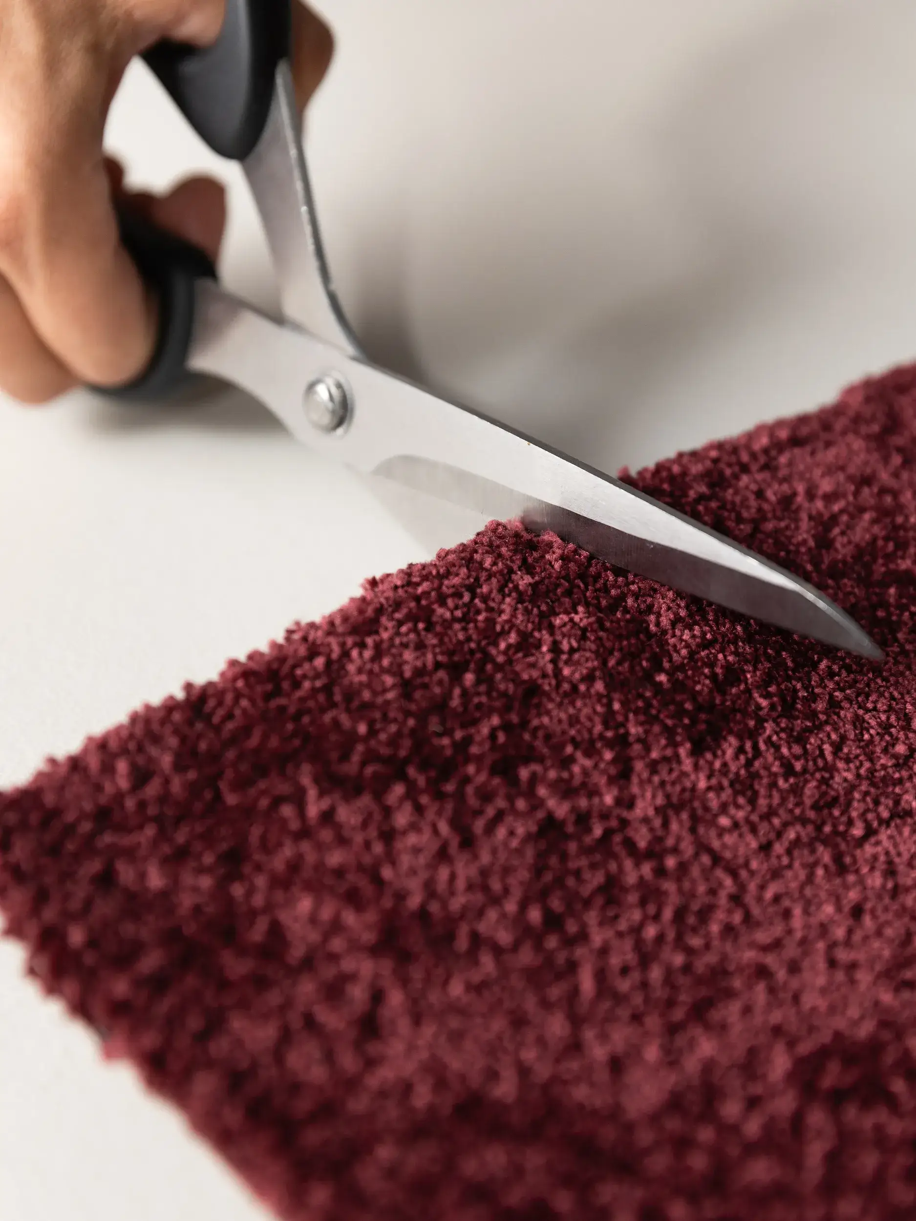 Teppe av 100% Polyester (30% recycelt) i Rot med 100% Polyester (30% recycelt) høy lugg fra benuta Nest
