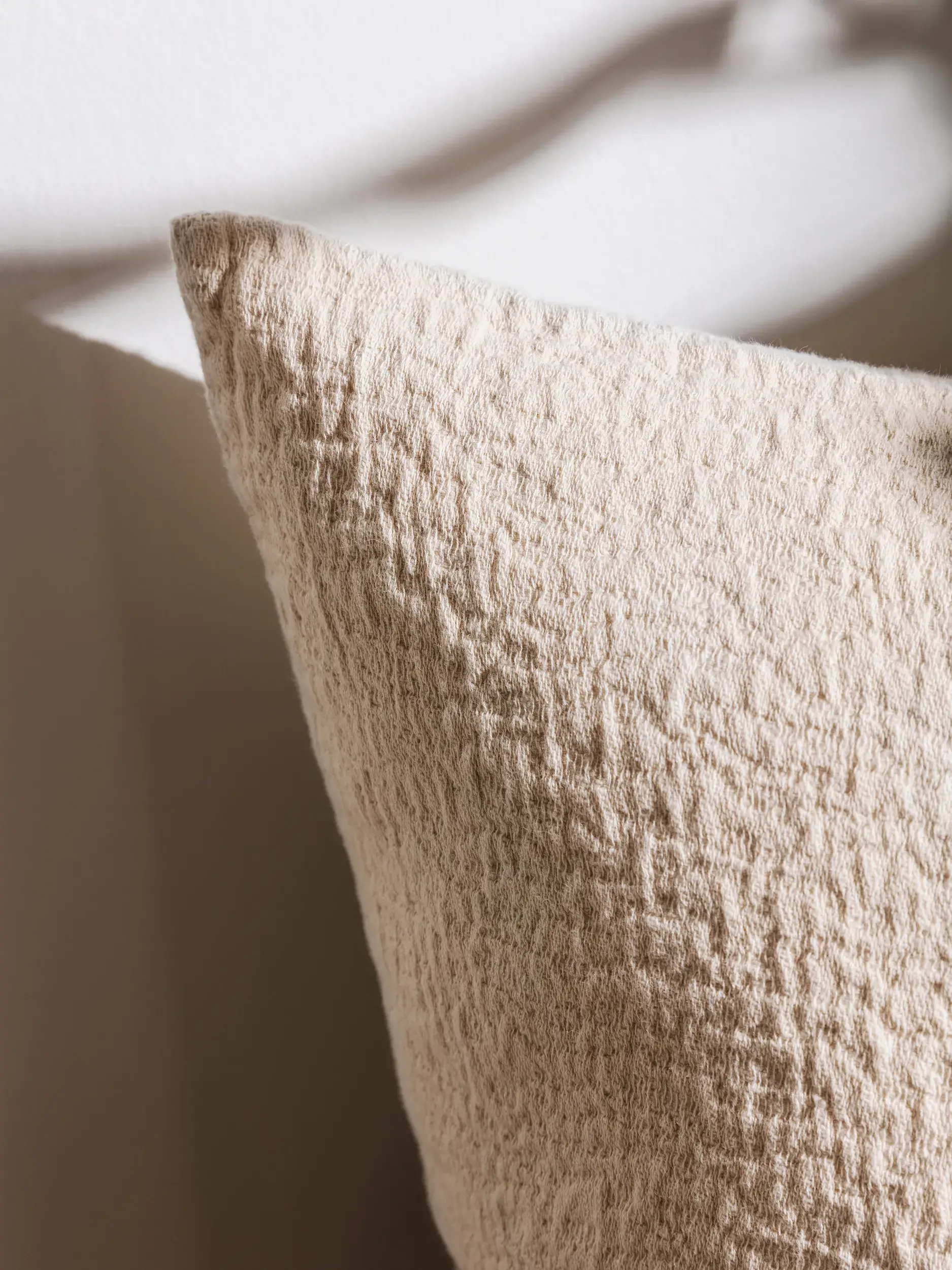 Örngott Carmo Creme med Enfärgad-design i 100% Bomull från benuta