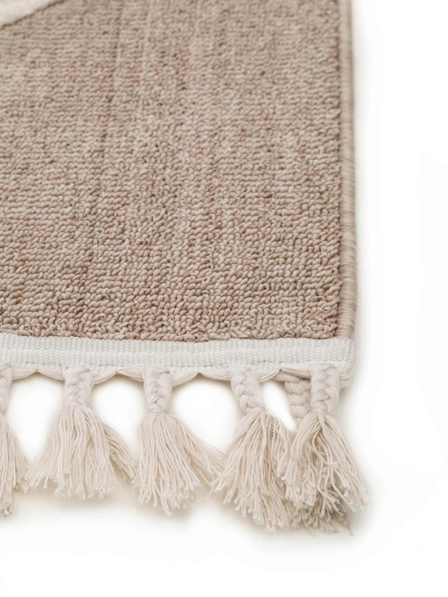 Tappeto di 100% Poliestere in Beige con pelo alto 100% Poliestere da Lytte