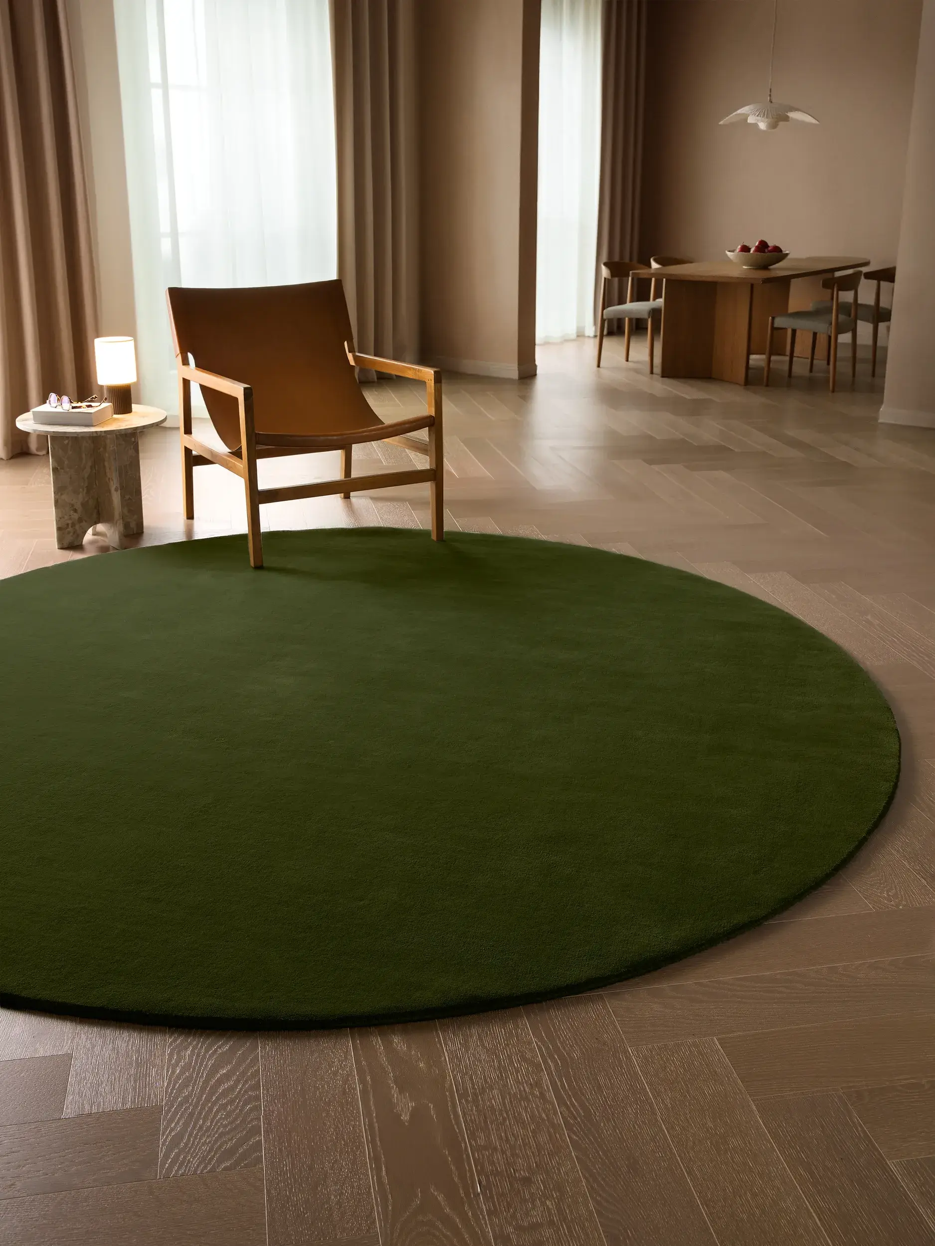 Teppich Mono aus 100% Wolle (aus Neuseeland) in Grün von benuta Finest