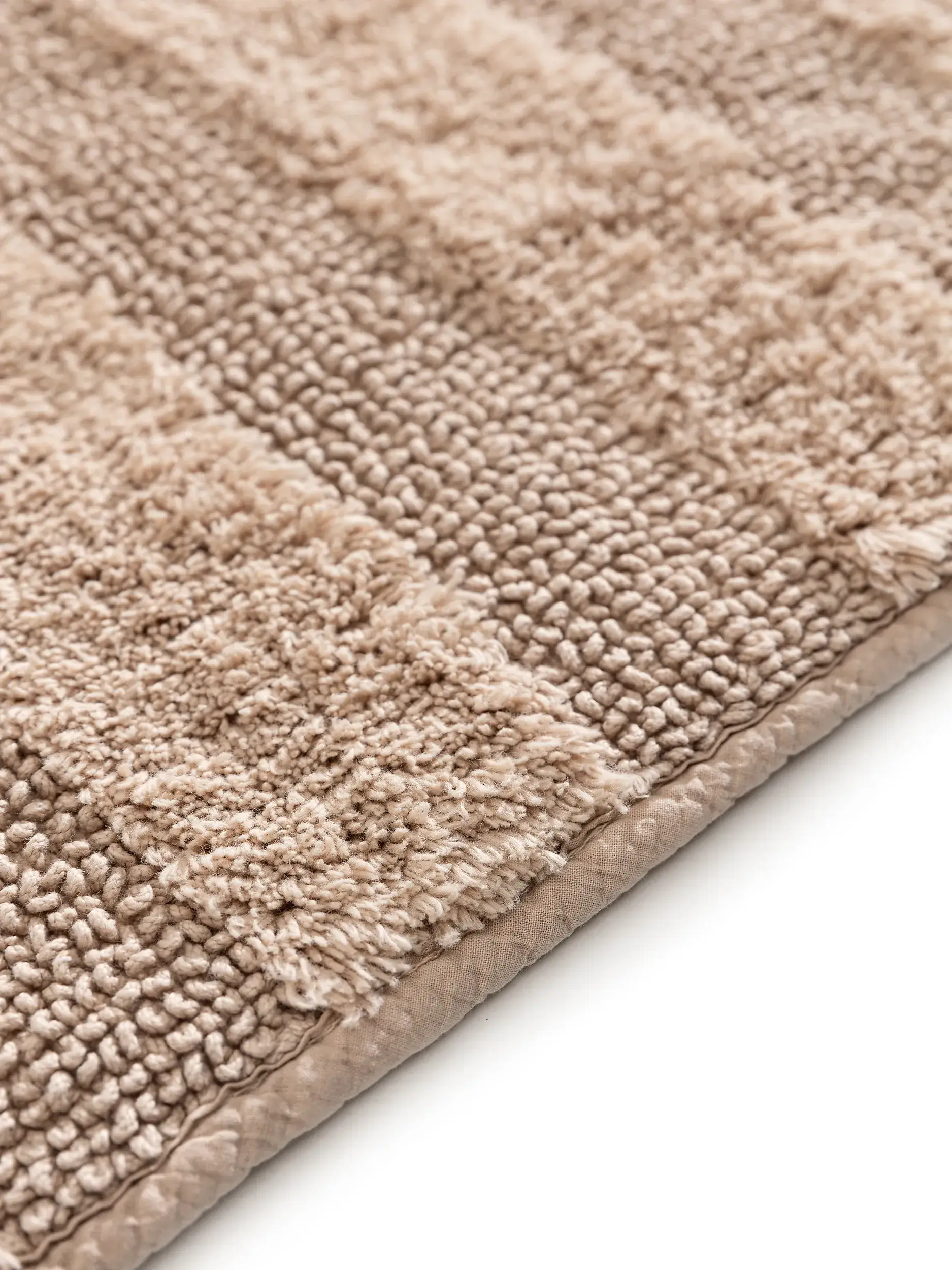 Badematte Ilka Beige Einfarbig-suunnittelussa, valmistettu 100% Baumwolleista, benuta Nestin toimesta