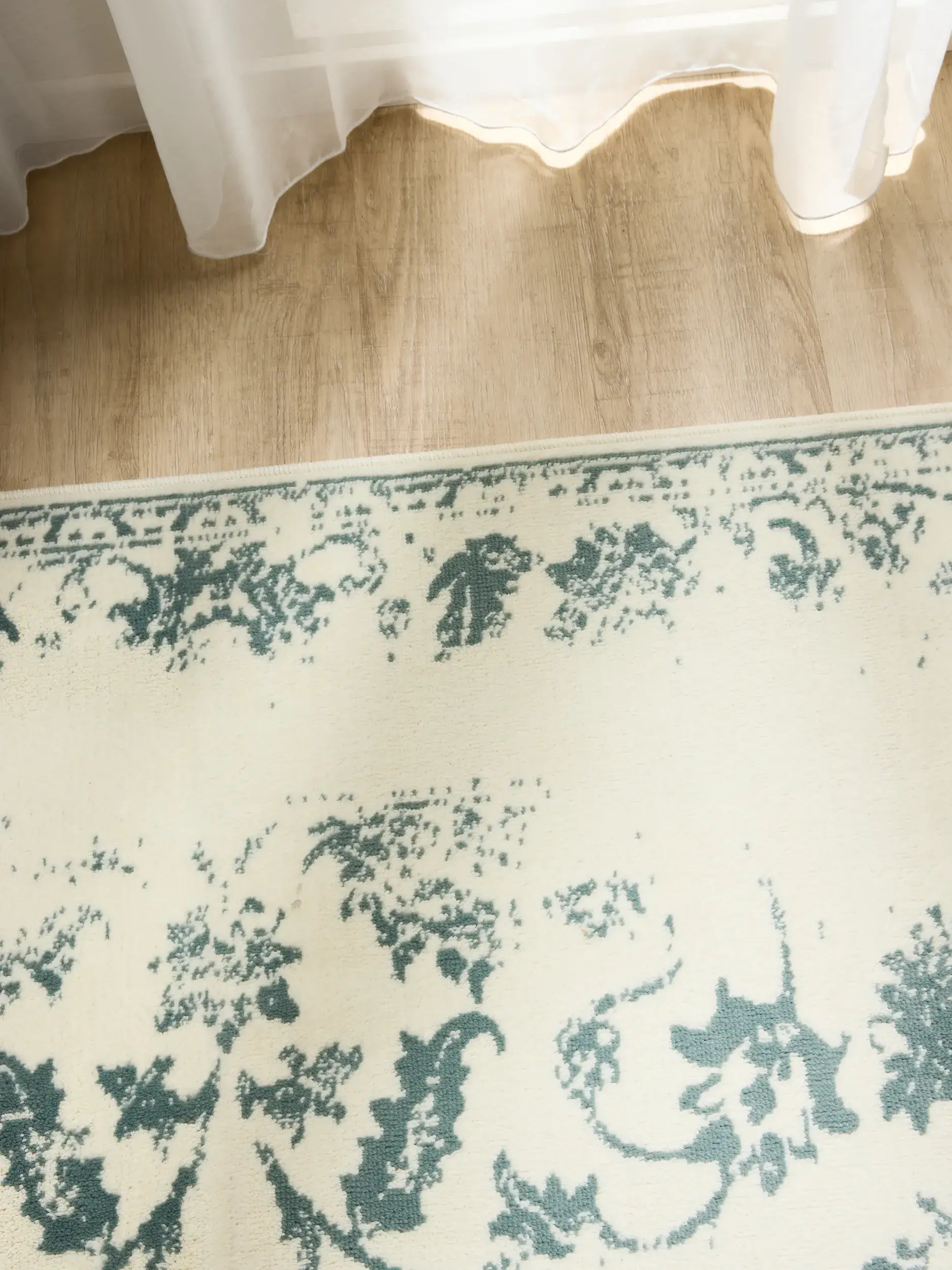 Rug made of 100% Polypropylen in Beige with a 100% Polypropylen high pile by benuta Basic
