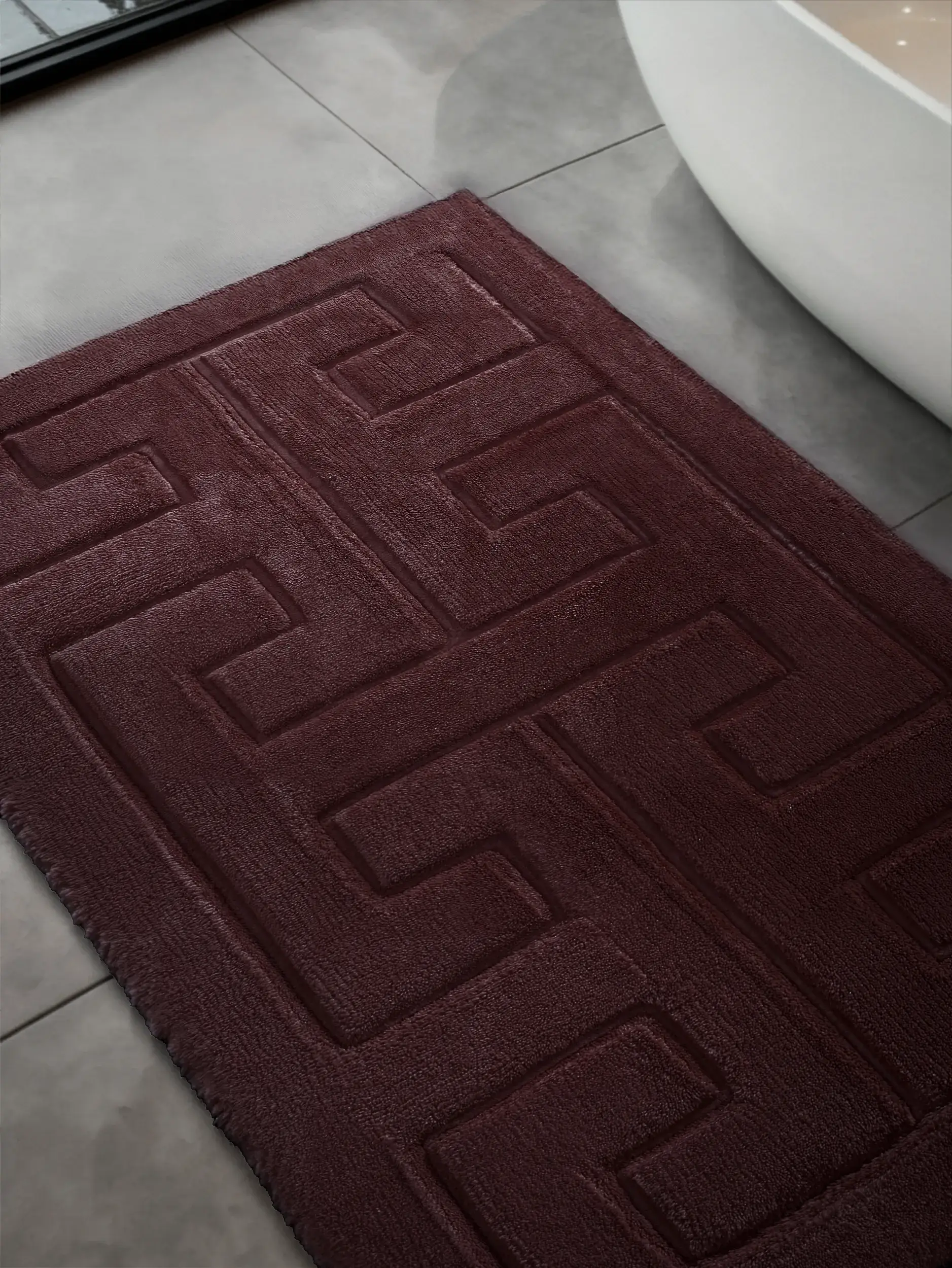 Tappeto da bagno Helios Bordeaux di benuta Finest