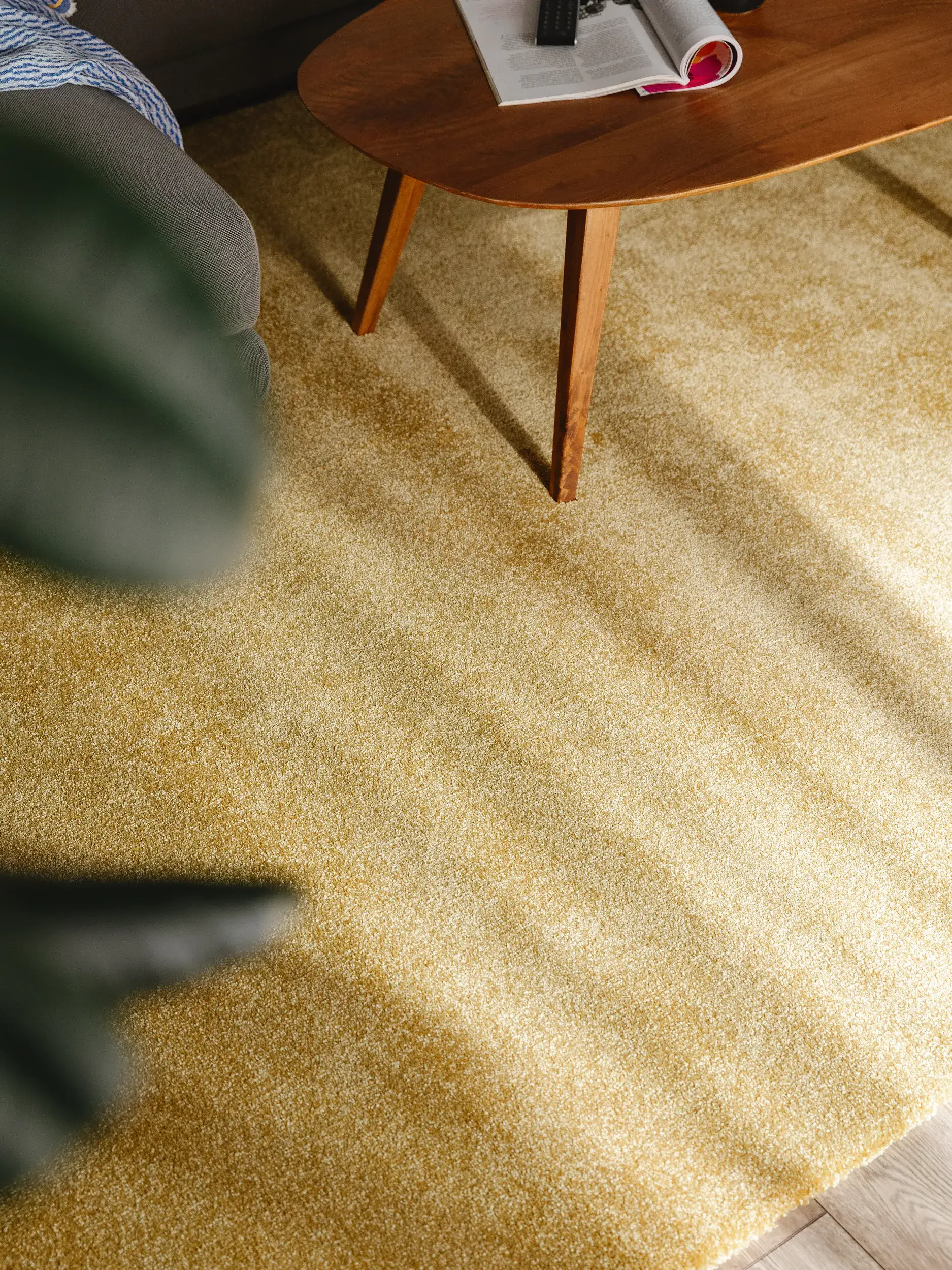 Rug made of 100% Polypropylen in Gelb with a 100% Polypropylen high pile by benuta Nest