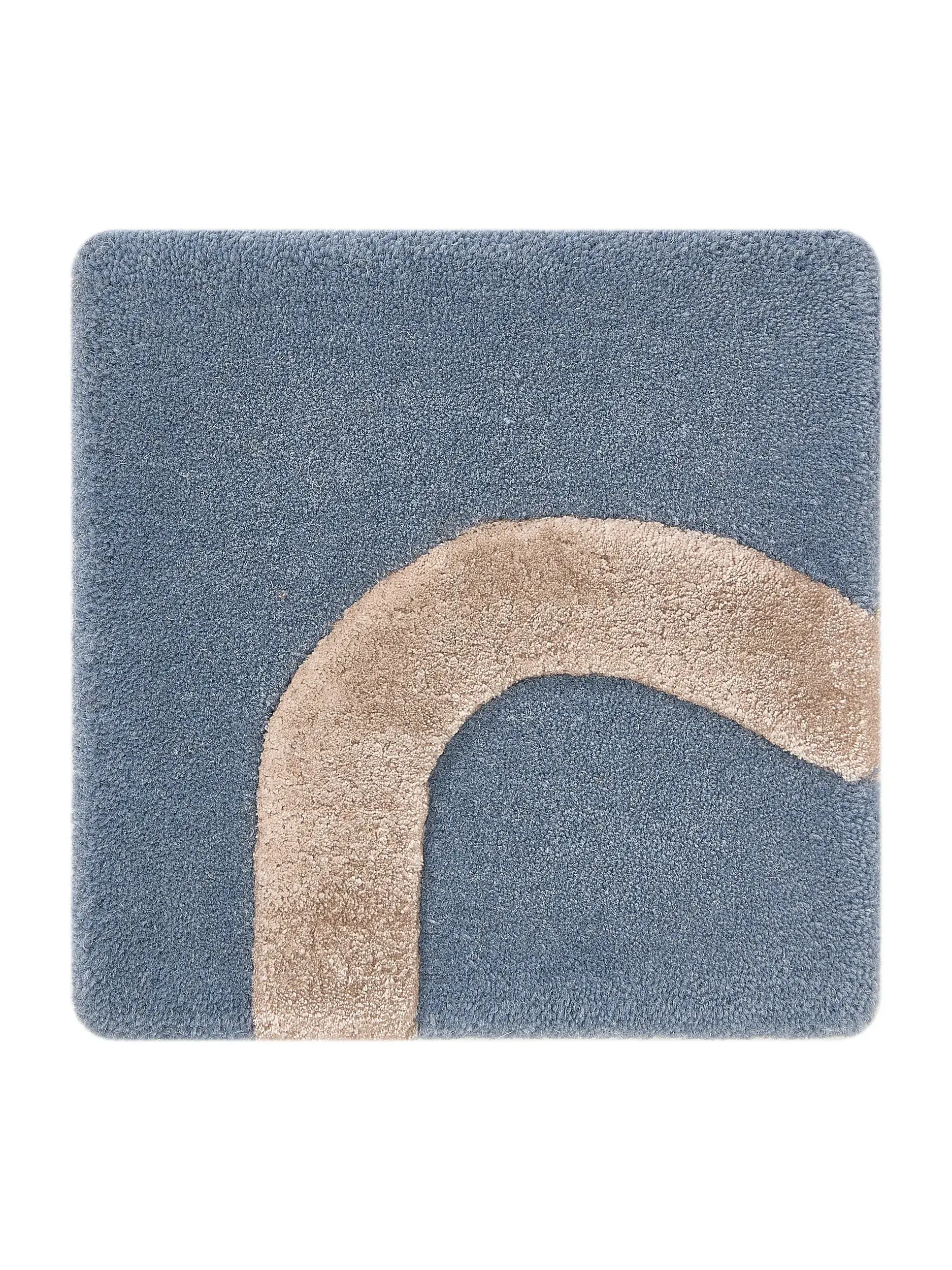 Matta Keith av 75% Ull, 25% Lyocell (Tencel™) i Blå från benuta Finest