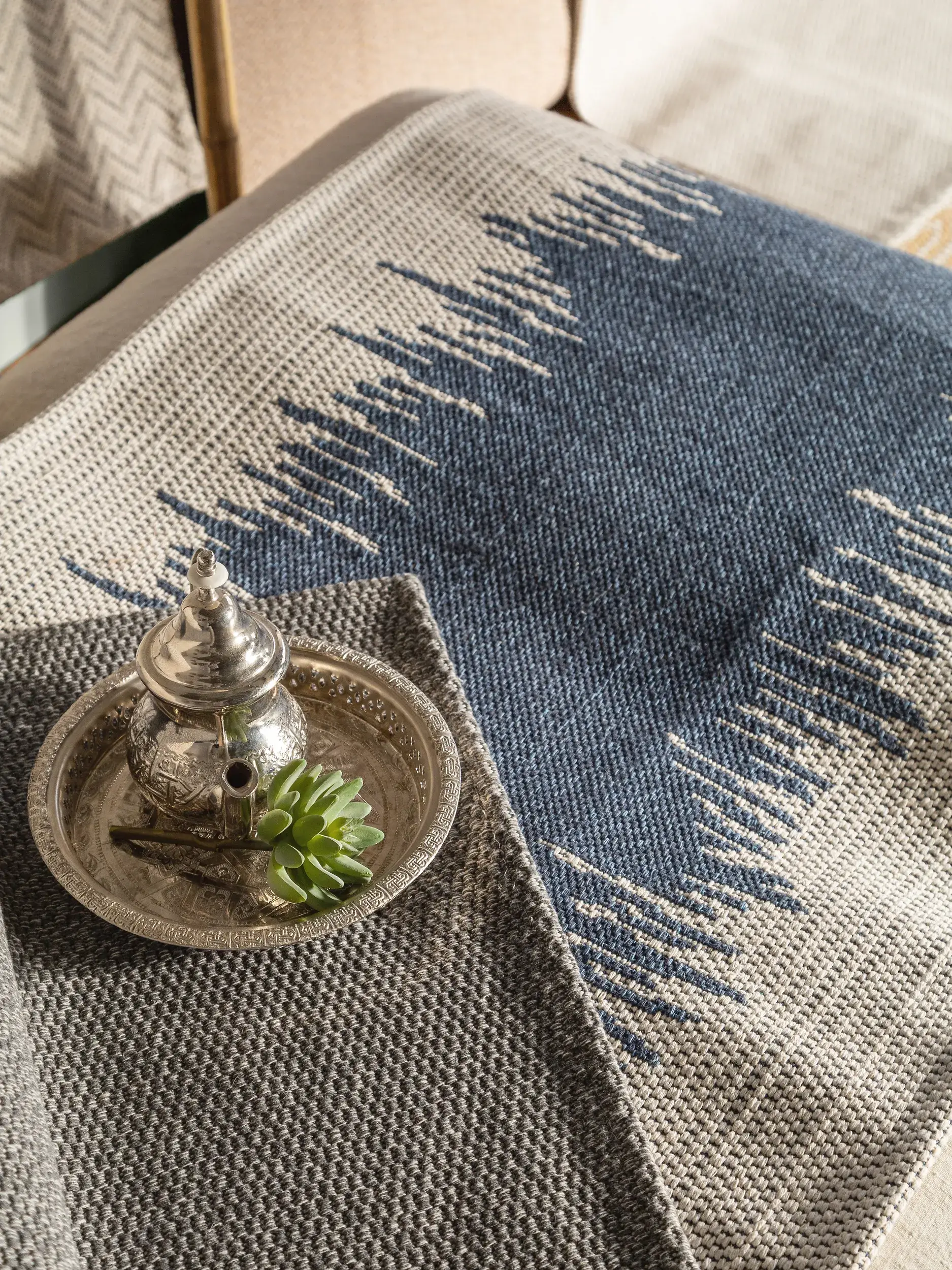 Rug made of 100% Cotton in Blue with a 100% Cotton high pile by benuta Nest