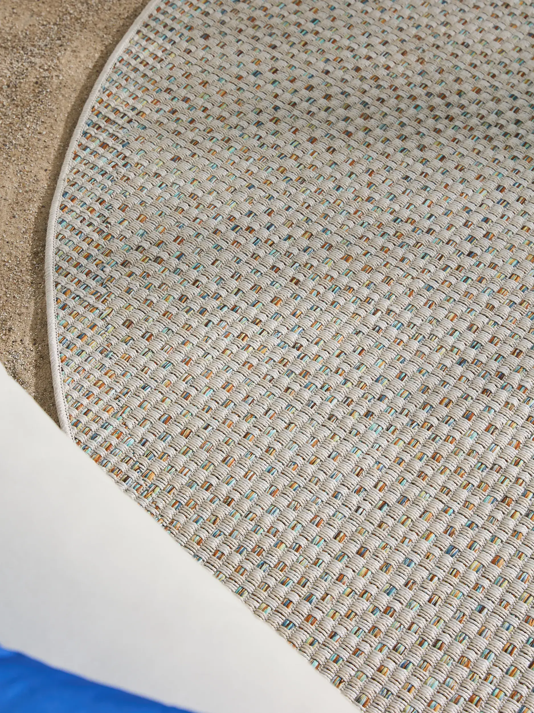 Rug made of 100% Polypropylen in Beige with a 100% Polypropylen high pile by benuta Nest