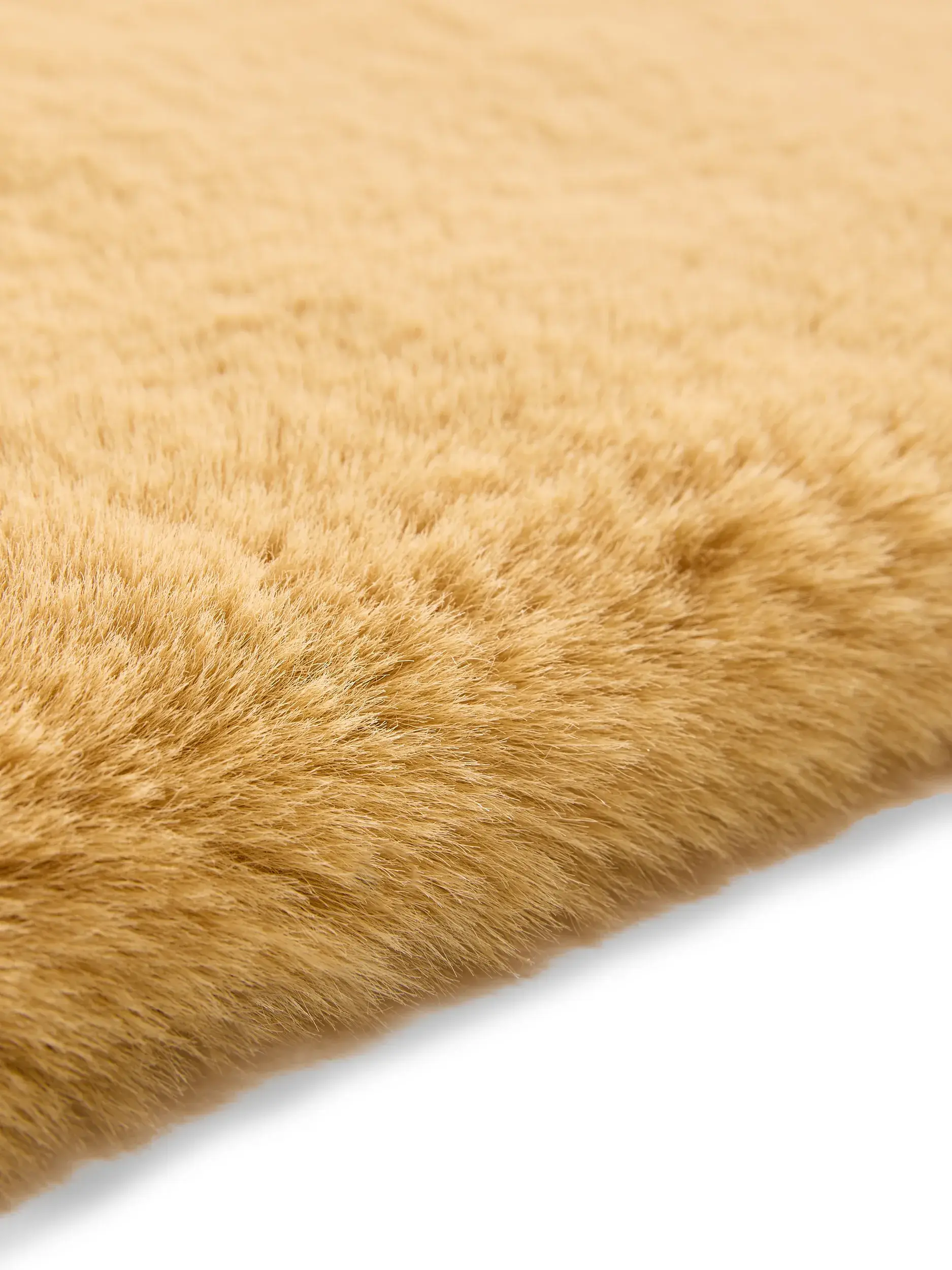Teppich Dave aus 100% Polyester in Yellow von benuta Nest