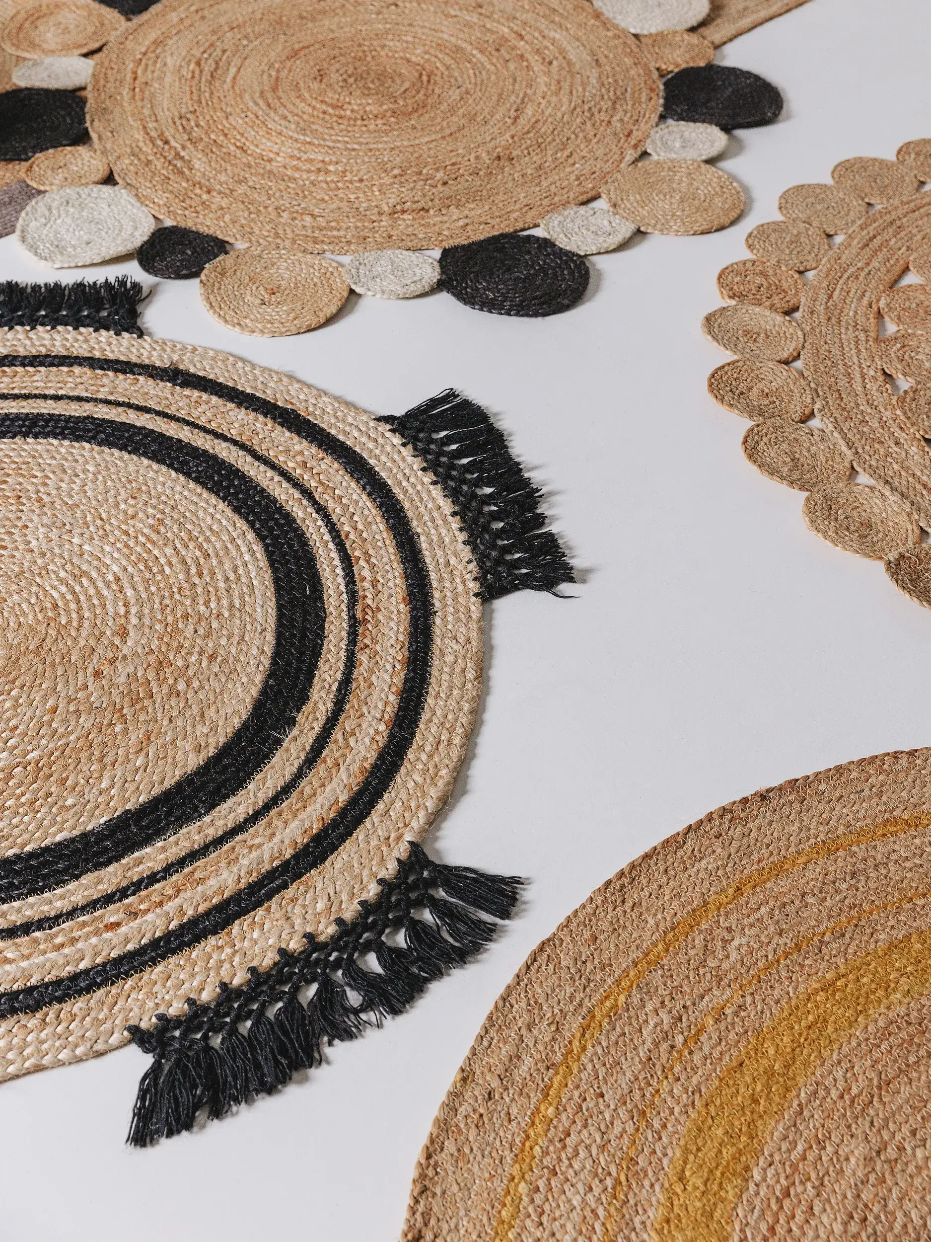 Rug made of 100% Jute in Brown with a 100% Jute high pile by benuta Pure