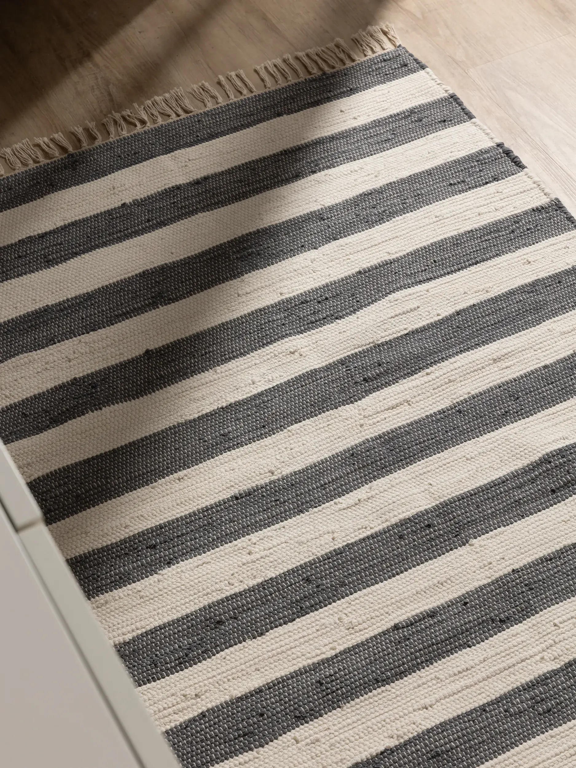 Teppich aus 100% Baumwolle in Grau mit 100% Baumwolle hohem Flor von benuta Basic