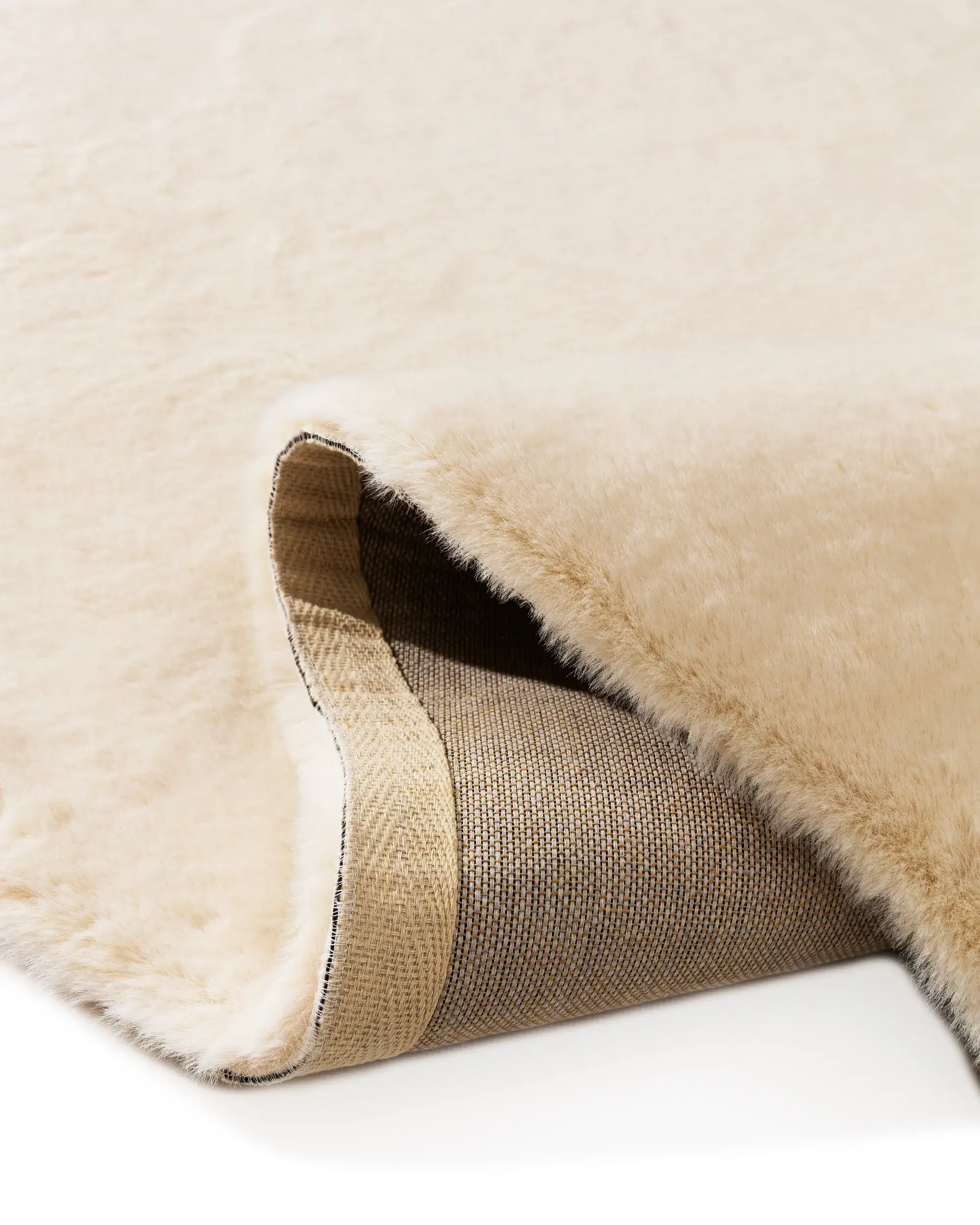 Rug made of 100% Polyester in Beige with a 100% Polyester high pile by benuta Pop