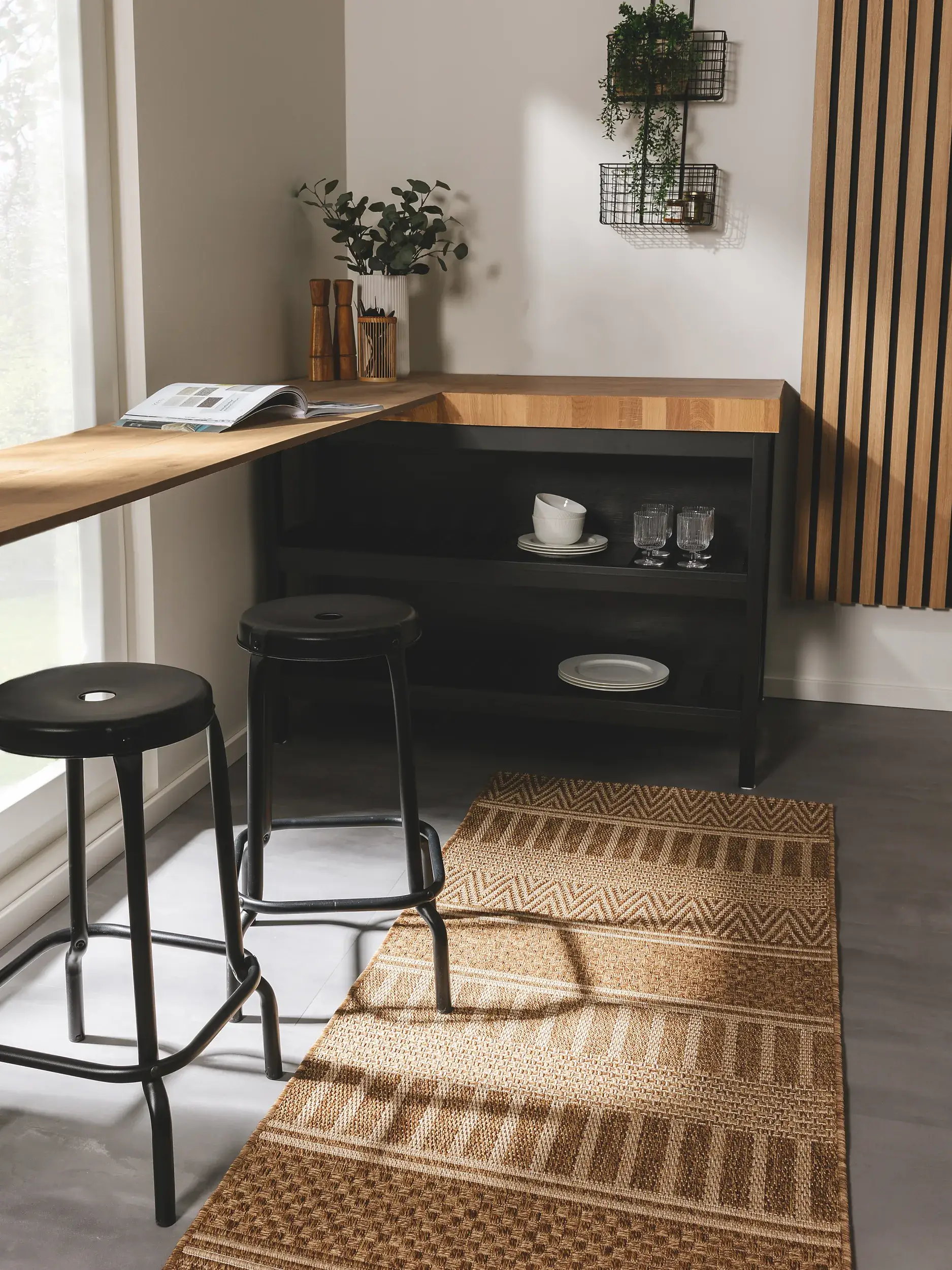 Rug made of 100% Polypropylen in Brown with a 100% Polypropylen high pile by benuta Nest