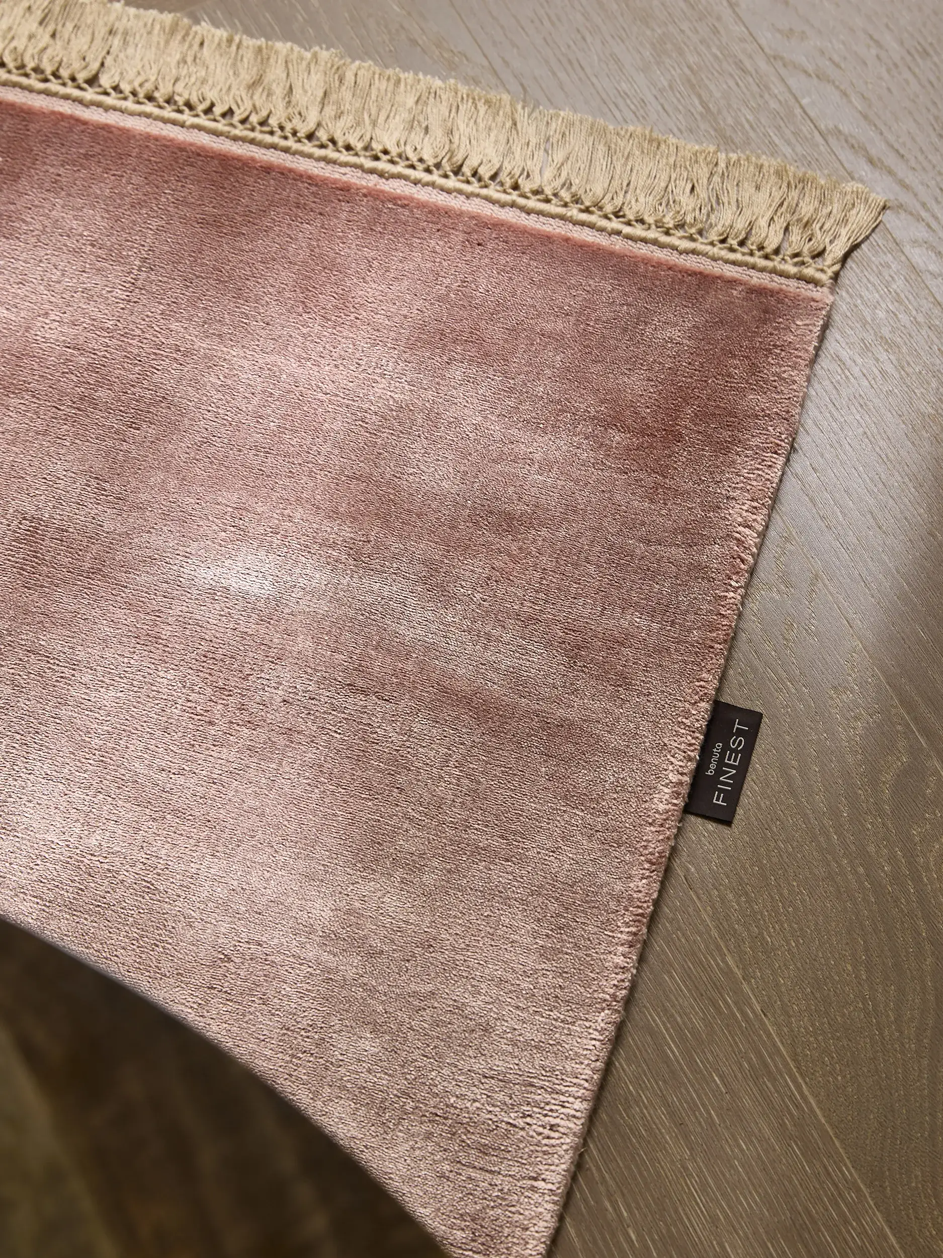 Teppe Rubin av 100% Viskose i  fra benuta Finest