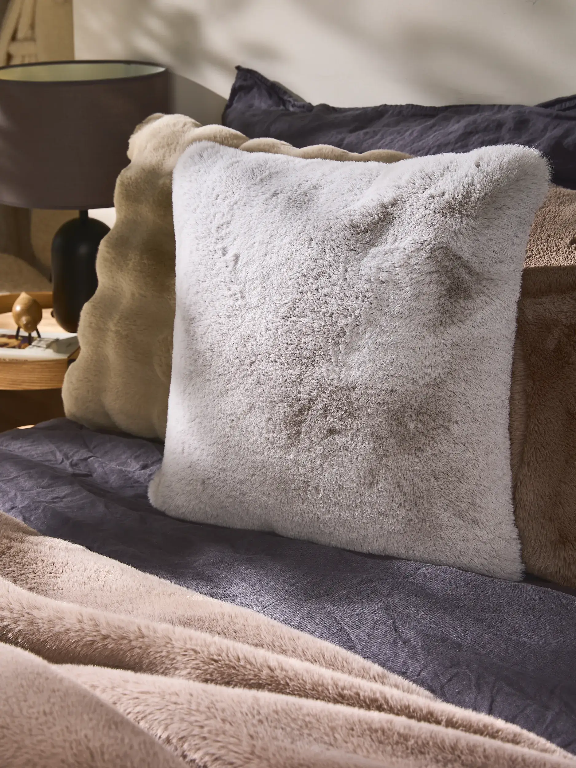 Kissenbezug Dave Grau im Design Einfarbig aus 100% Polyester von benuta Nest