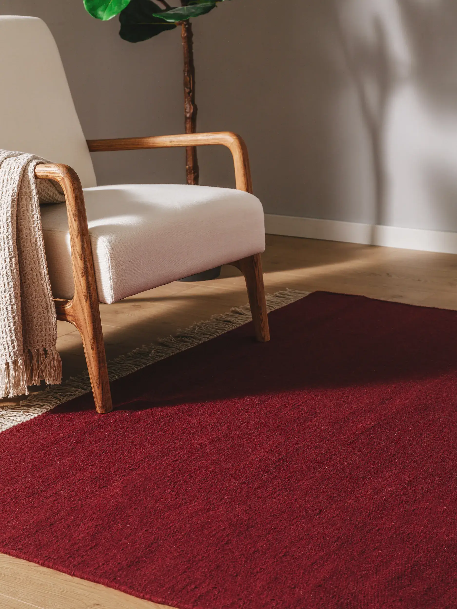 Alfombra de 80% Lana, 20% Algodón en Rojo con un pelo de {{Placeholder_Pile Height}} de altura de benuta POP